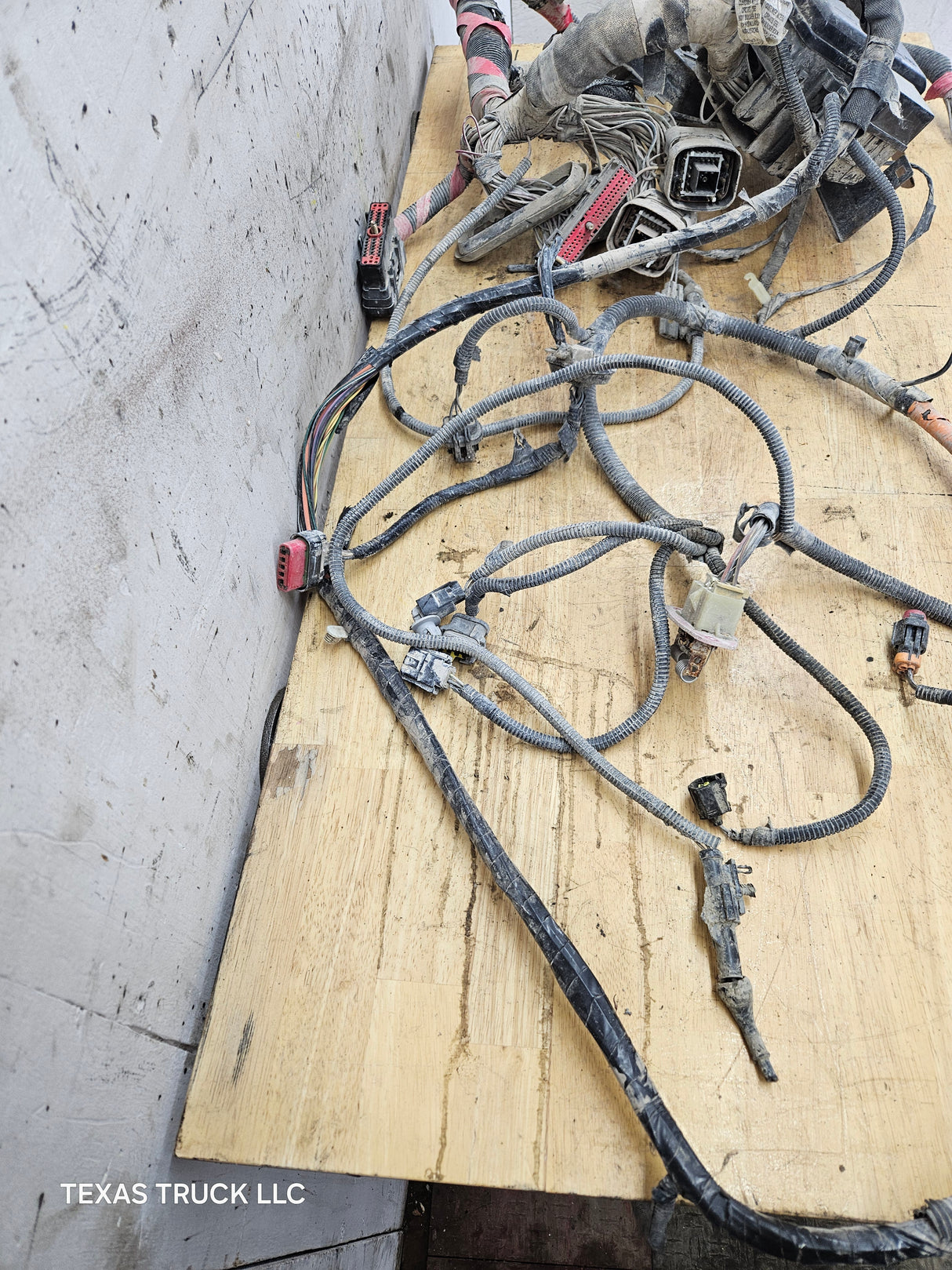 2001 Ford F250 F350 7.3L ZF6 Manual Diesel Engine Bay Wiring Harness 1C3T-12A581-P260F