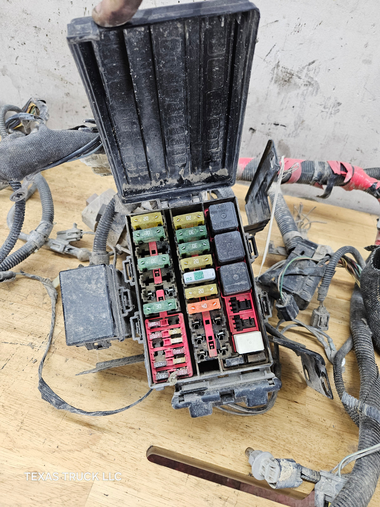 2001 Ford F250 F350 7.3L ZF6 Manual Diesel Engine Bay Wiring Harness 1C3T-12A581-P260F