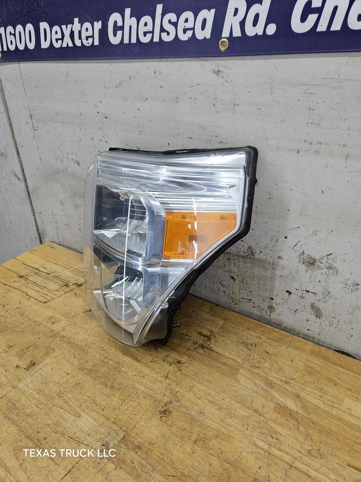 2011-2016 Ford Super Duty F250 F350 F450 F550 LH Driver Side Headlight 6.7L Power Stroke 6.2L Gas BC34-13006-A