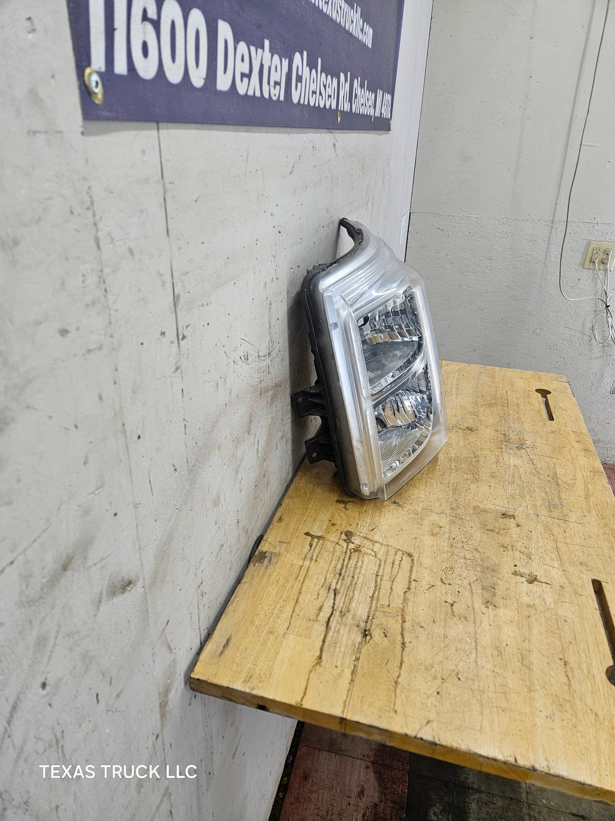 2011-2016 Ford Super Duty F250 F350 F450 F550 LH Driver Side Headlight 6.7L Power Stroke 6.2L Gas BC34-13006-A