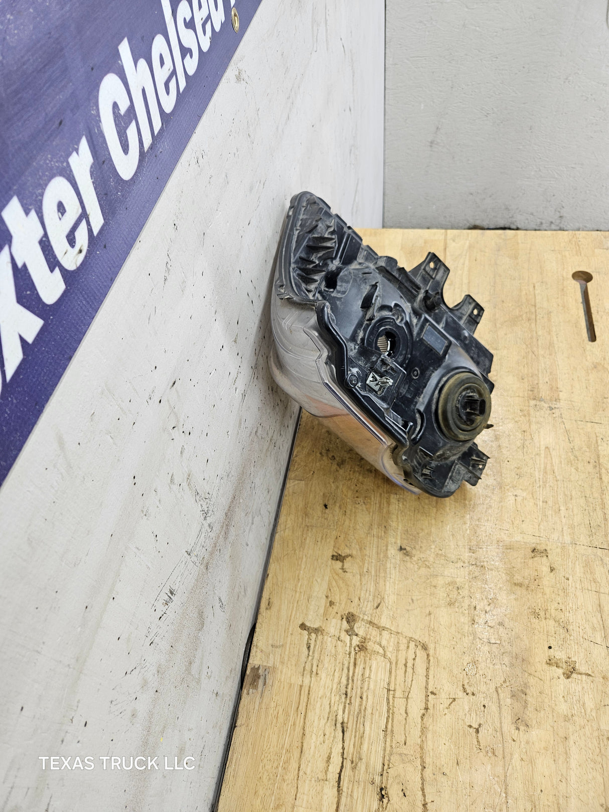 2011-2016 Ford Super Duty F250 F350 F450 F550 LH Driver Side Headlight 6.7L Power Stroke 6.2L Gas BC34-13006-A