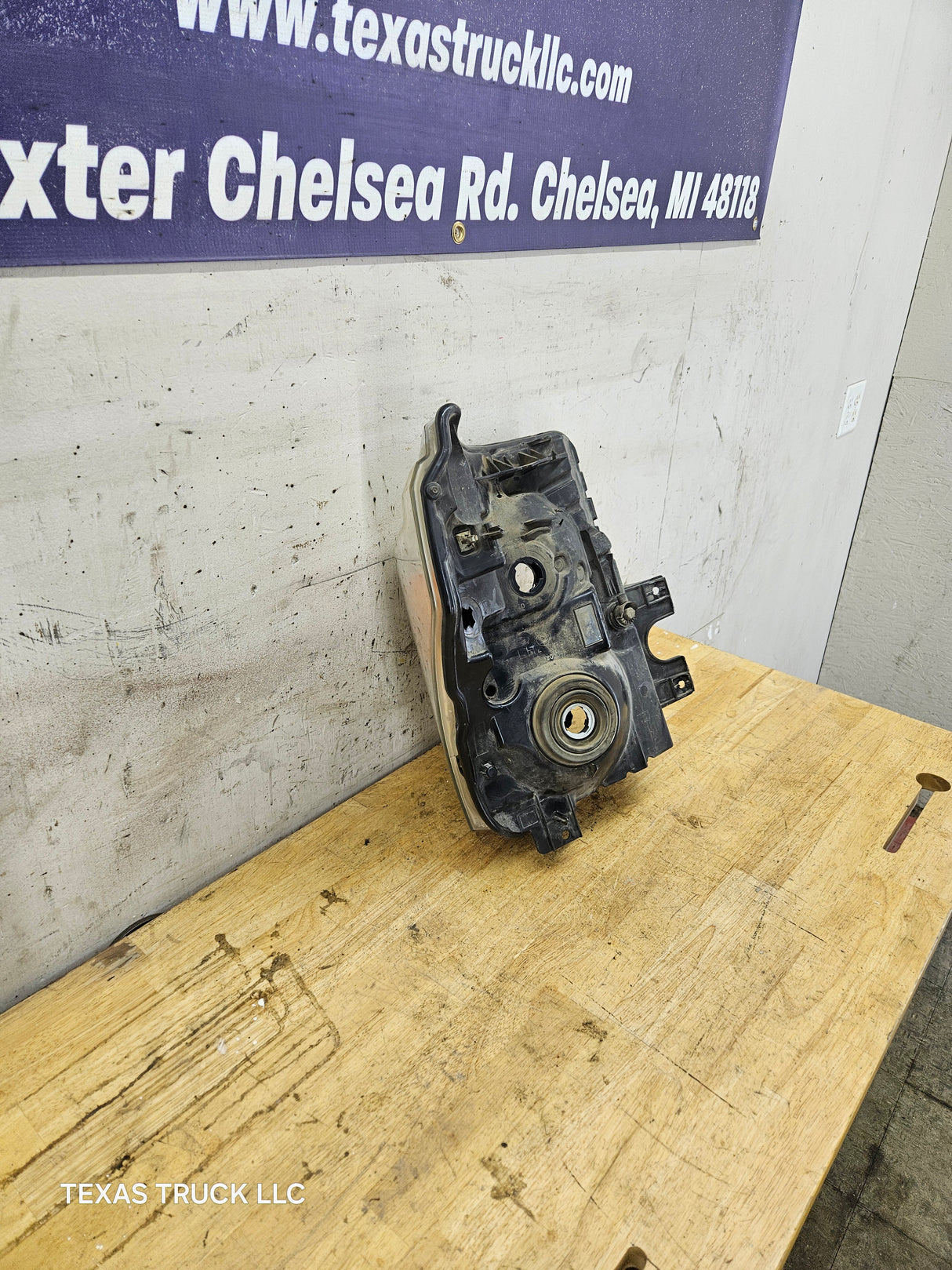 2011-2016 Ford Super Duty F250 F350 F450 F550 LH Driver Side Headlight 6.7L Power Stroke 6.2L Gas BC34-13006-A