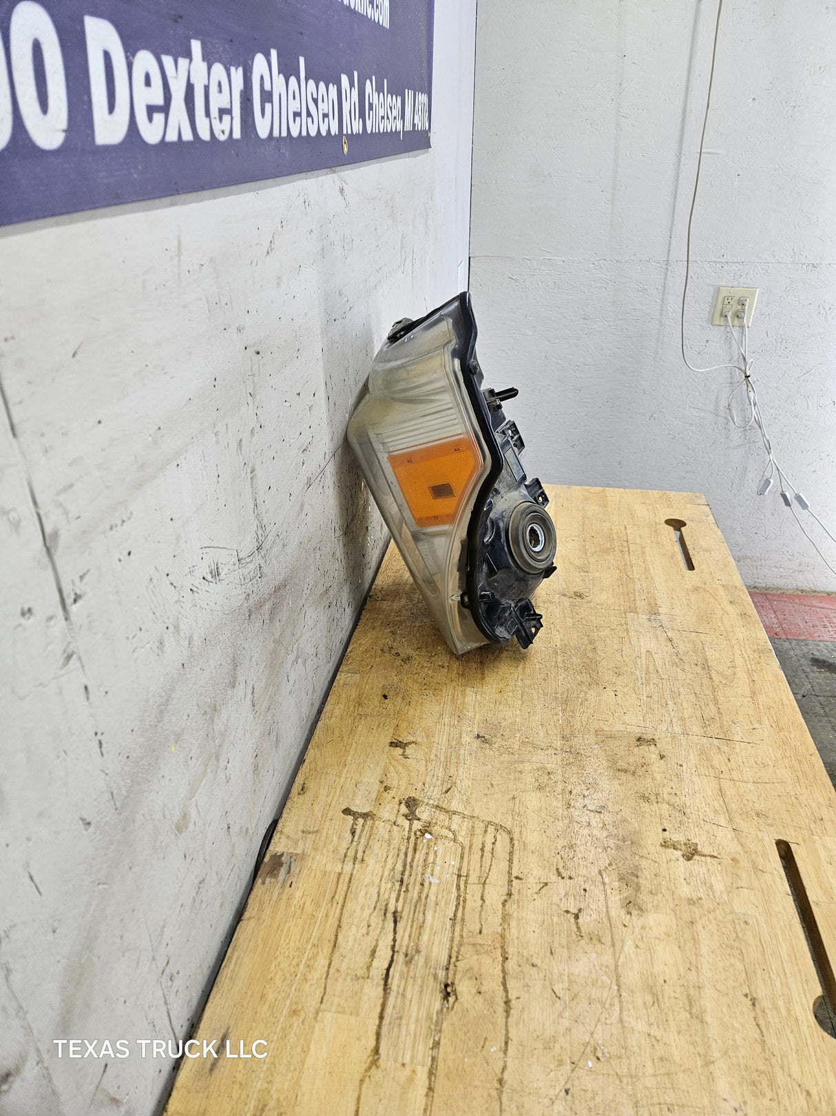 2011-2016 Ford Super Duty F250 F350 F450 F550 LH Driver Side Headlight 6.7L Power Stroke 6.2L Gas BC34-13006-A