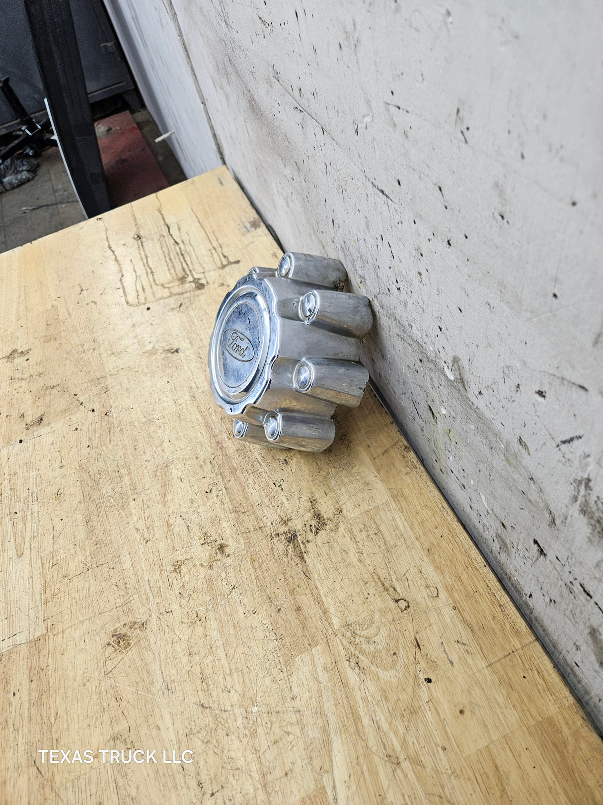 1999-2007 Ford Super Duty F250 F350 Chrome Hub Cap Center Cap SRW 8 LUG 2C34-1A096-EA 2C34-1A096-FA