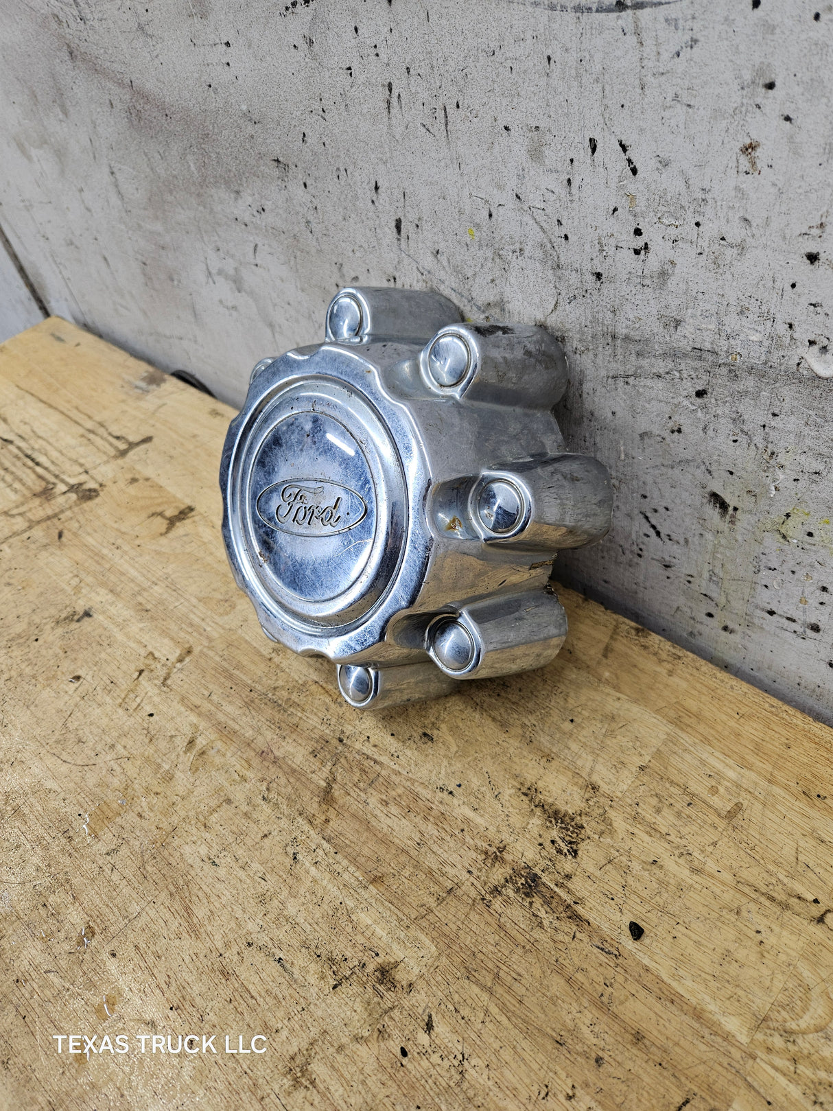 1999-2007 Ford Super Duty F250 F350 Chrome Hub Cap Center Cap SRW 8 LUG 2C34-1A096-EA 2C34-1A096-FA