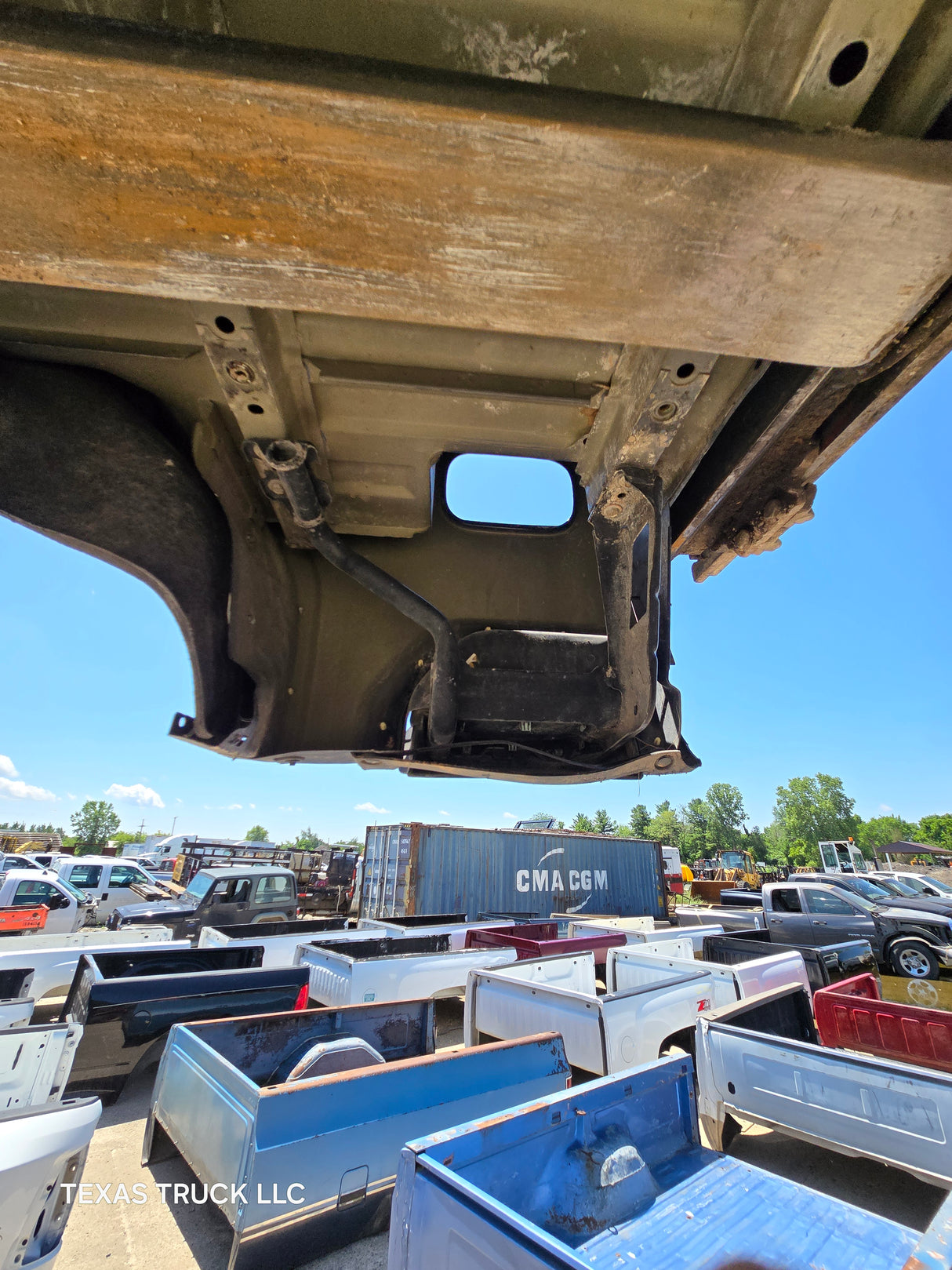 2019-2025 GMC Sierra 2500 3500 HD 6' 6" Short Truck Bed - Black