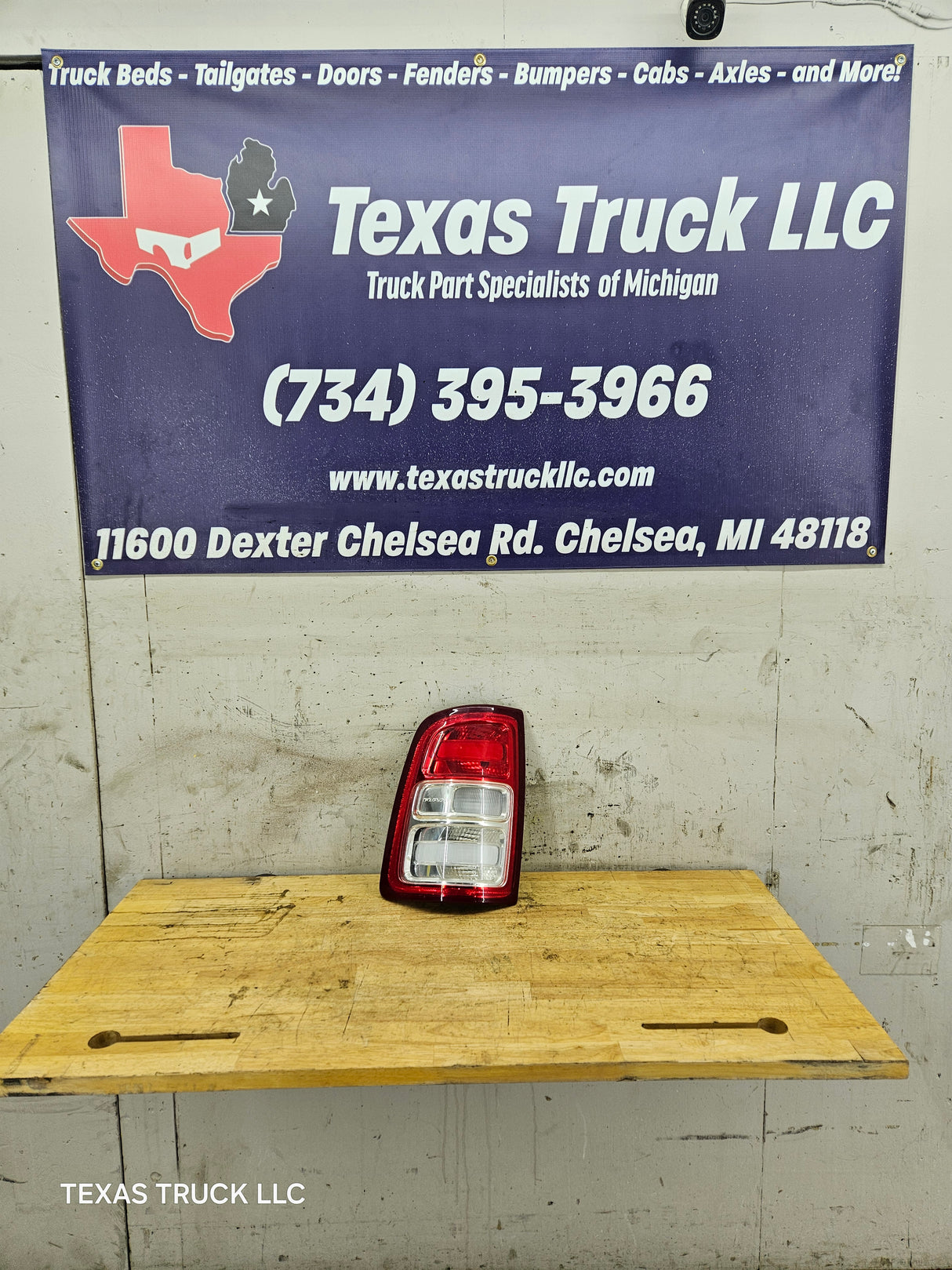 2019-2024 5th Gen Dodge Ram 2500 3500 LH Driver Side Tail Light Halogen 68361714AD