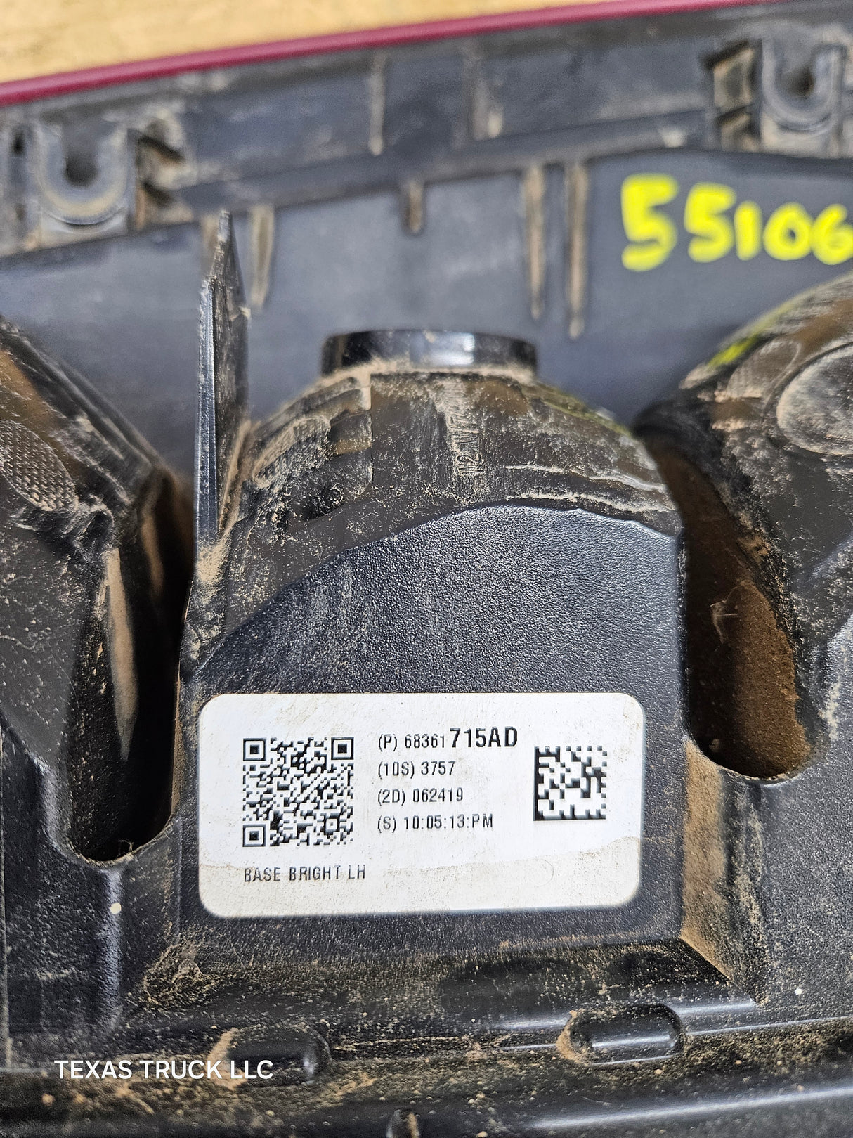 2019-2024 5th Gen Dodge Ram 2500 3500 LH Driver Side Tail Light Halogen 68361714AD