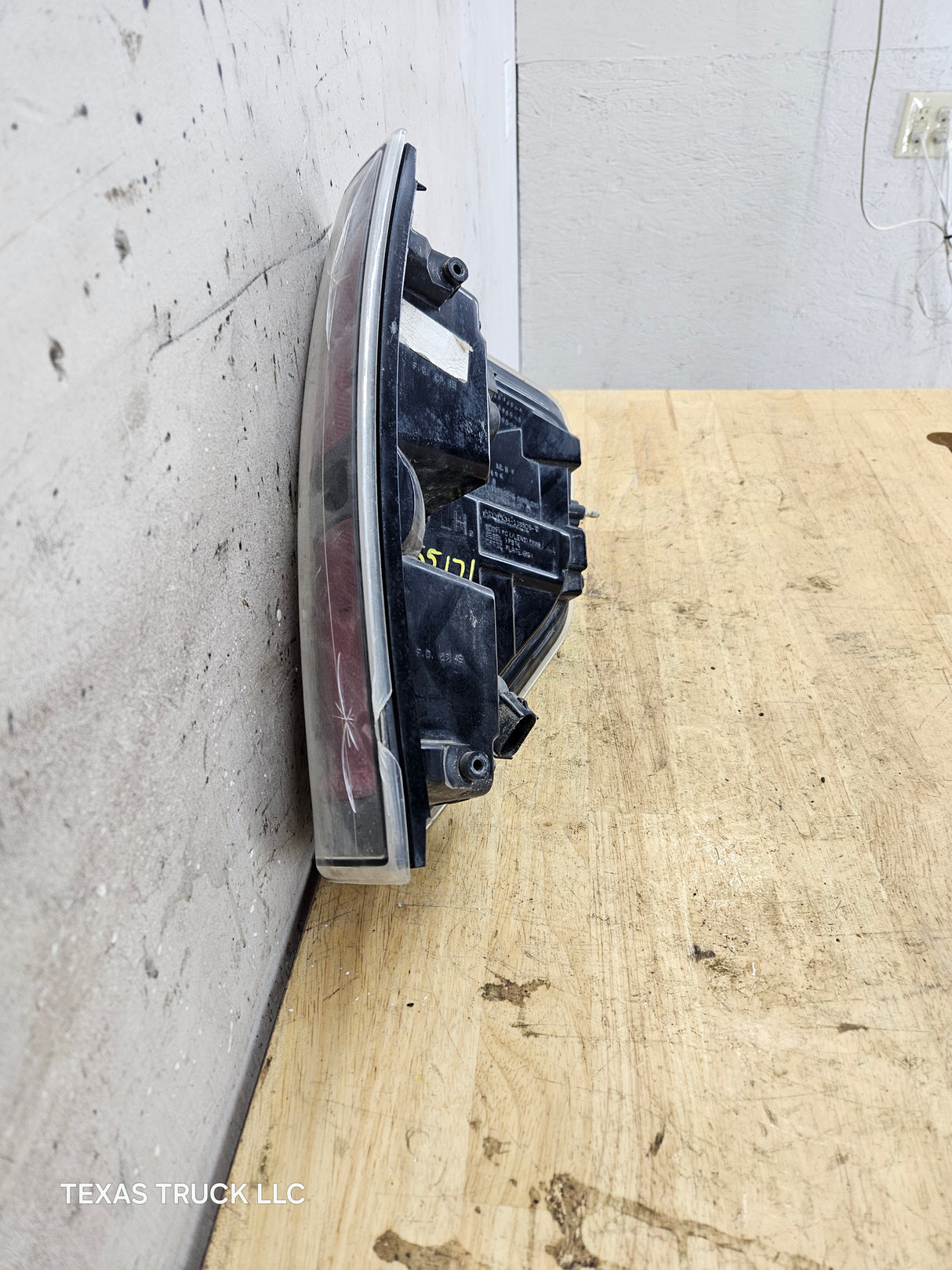 2009-2014 Ford F150 LH Driver Side Tail Light BL3Z13405AB