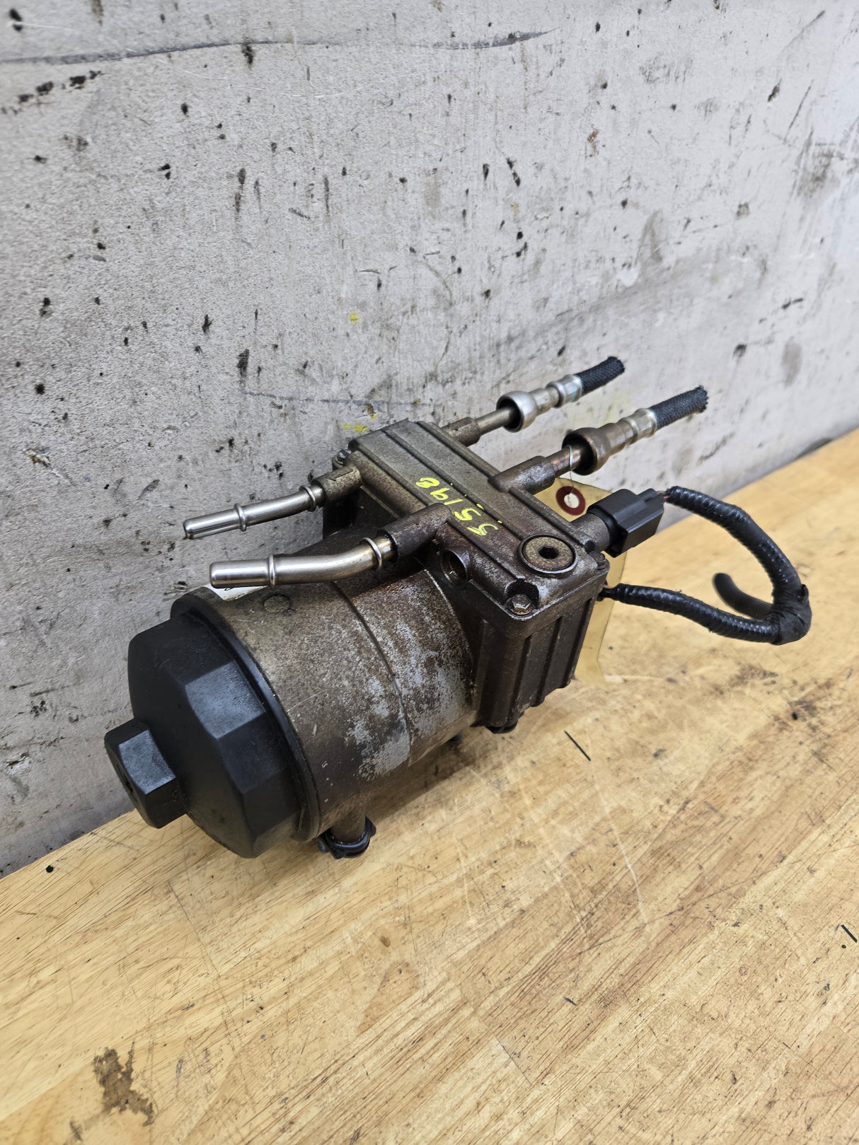 2006-2007 6.0L Power Stroke Ford Super Duty F250 F350 Fuel Pump Lift Pump 6C34-9G282-AB