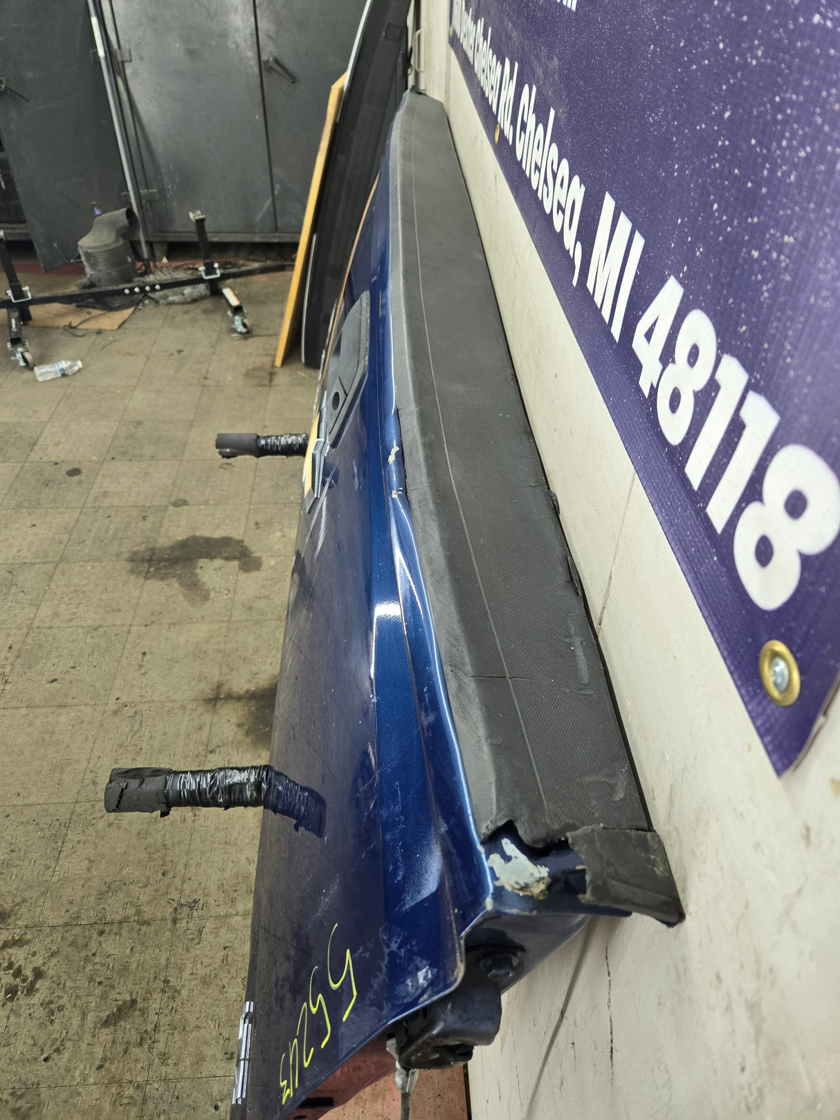 2014-2019 Chevrolet Silverado / GMC Sierra 1500 2500 3500 HD Tailgate