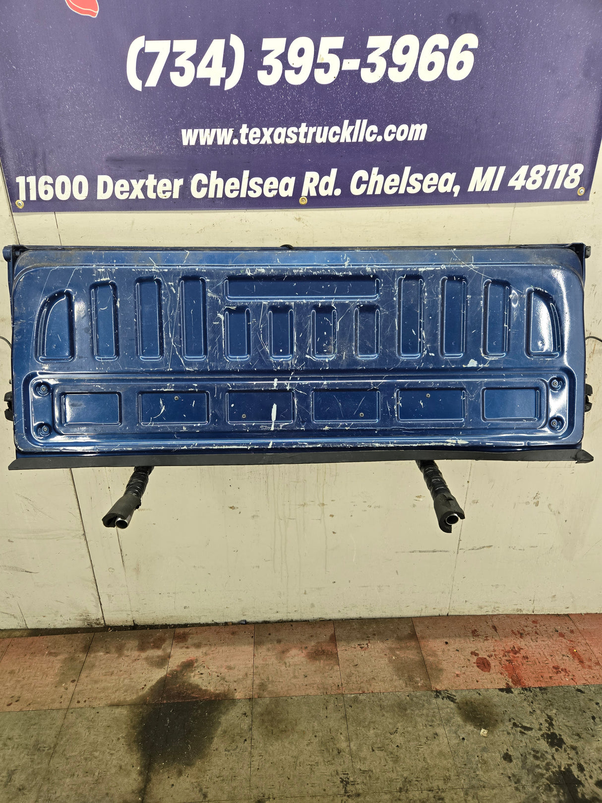 2014-2019 Chevrolet Silverado / GMC Sierra 1500 2500 3500 HD Tailgate