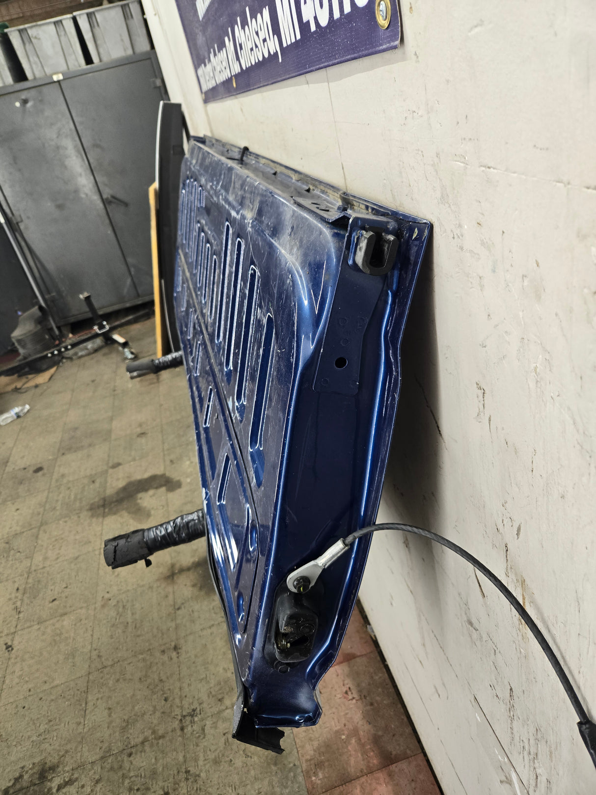 2014-2019 Chevrolet Silverado / GMC Sierra 1500 2500 3500 HD Tailgate