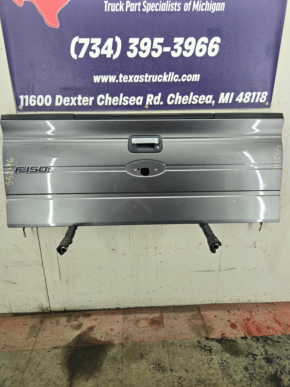 2009-2014 Ford F150 Tailgate W/Step