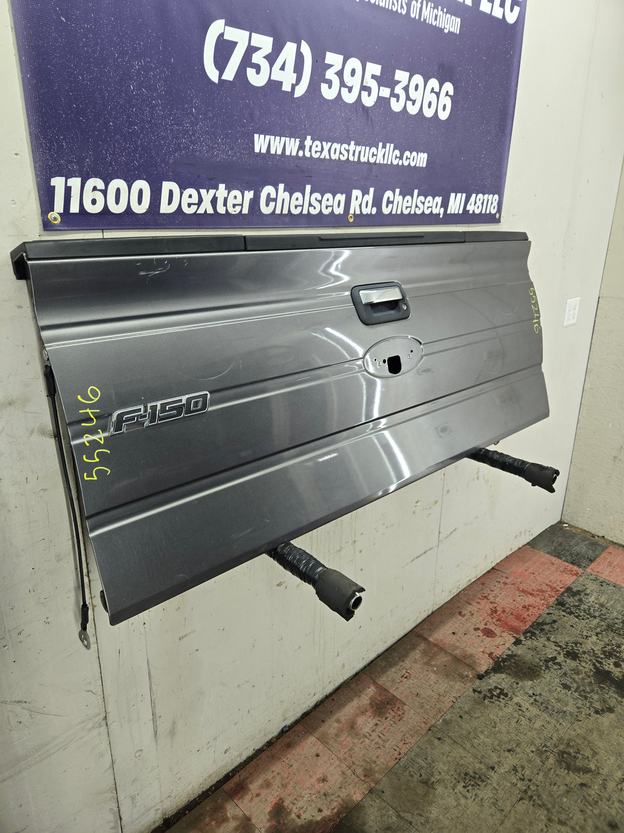 2009-2014 Ford F150 Tailgate W/Step