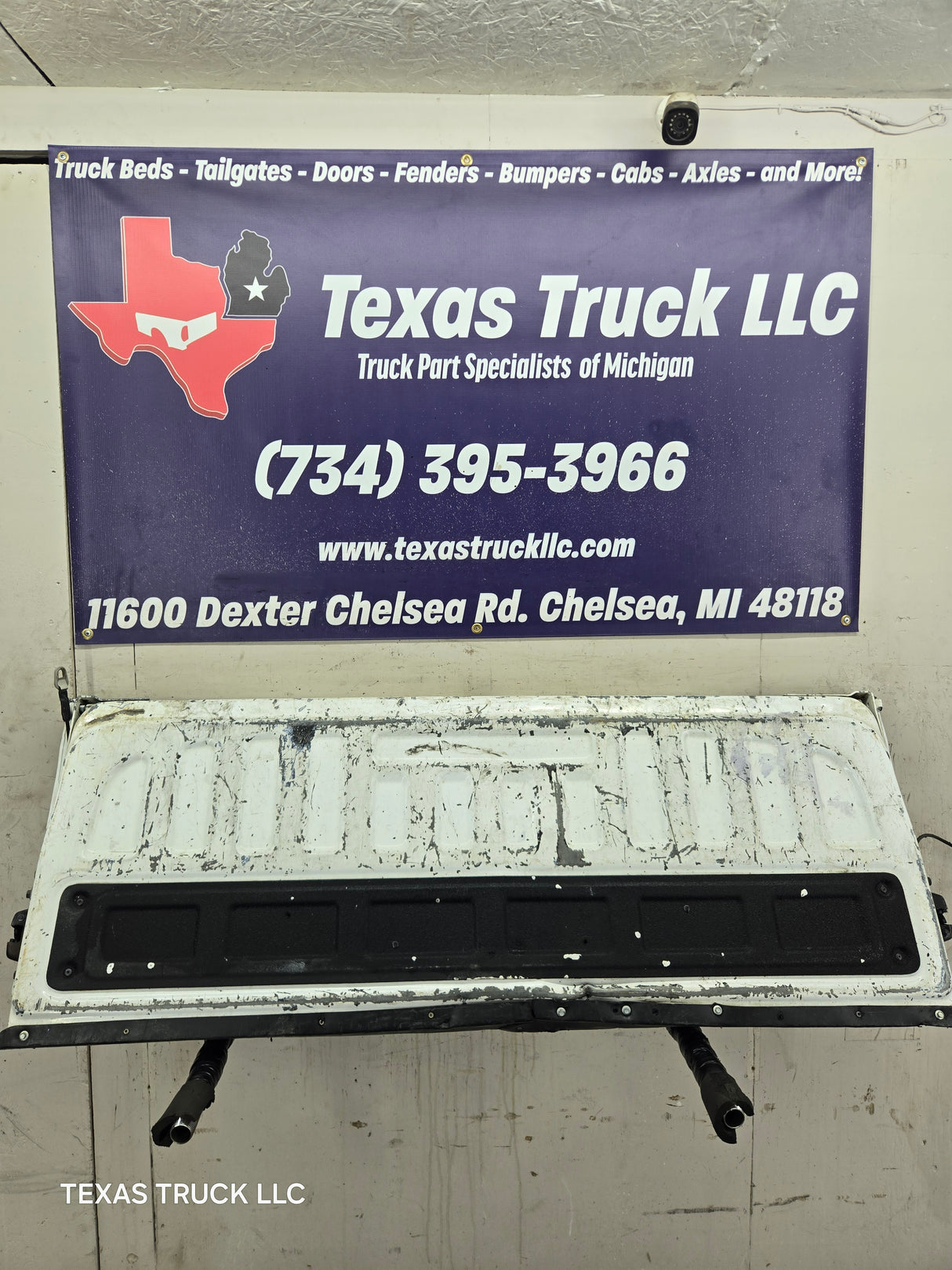 2014-2019 Chevrolet Silverado / GMC Sierra 1500 2500 3500 HD Tailgate