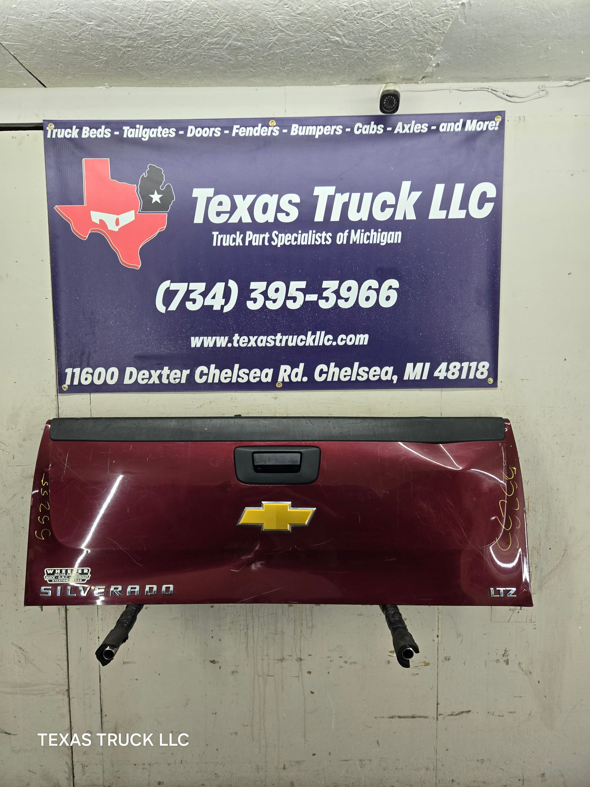 2007-2013 Chevrolet Silverado / GMC Sierra Tailgate 1500 2500 3500 HD
