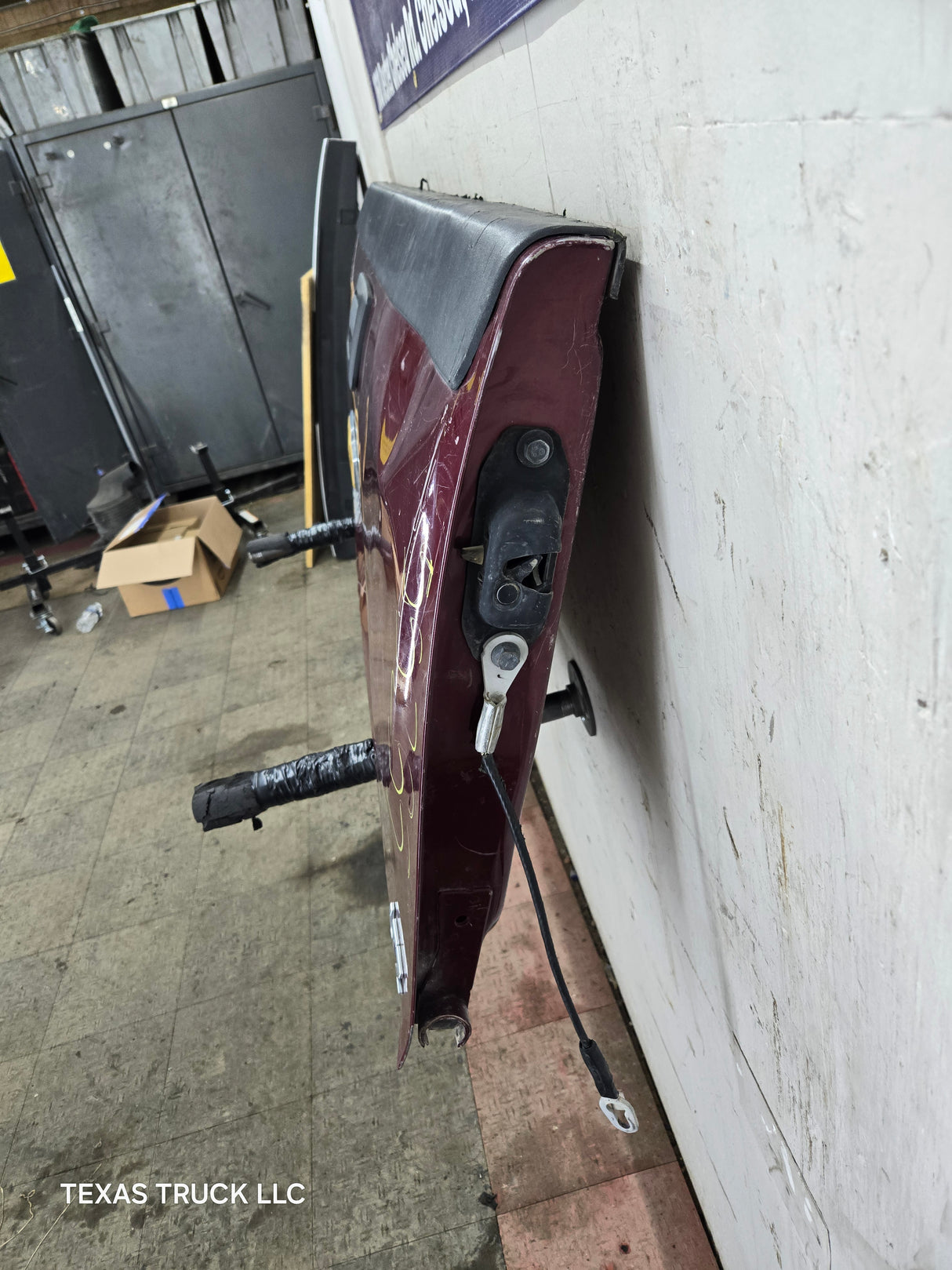 2007-2013 Chevrolet Silverado / GMC Sierra Tailgate 1500 2500 3500 HD