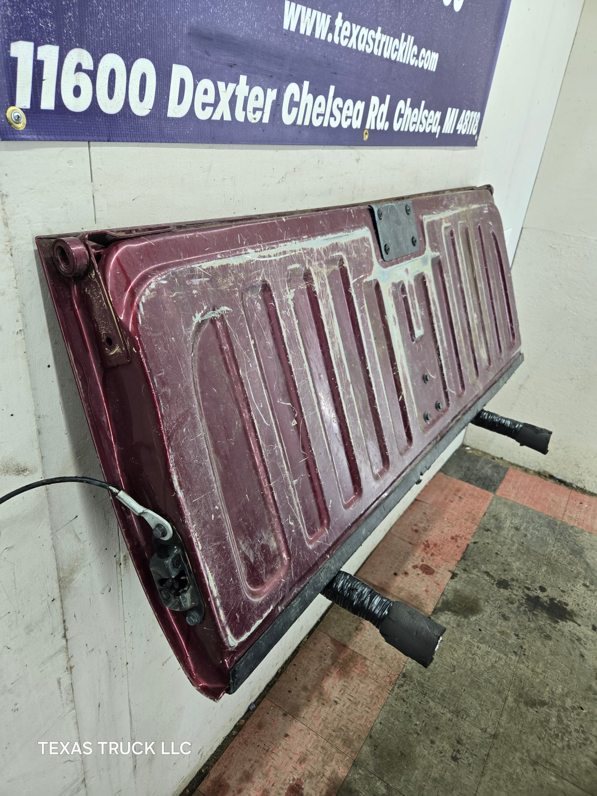 2007-2013 Chevrolet Silverado / GMC Sierra Tailgate 1500 2500 3500 HD