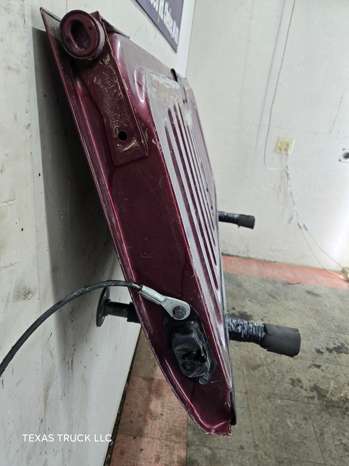 2007-2013 Chevrolet Silverado / GMC Sierra Tailgate 1500 2500 3500 HD