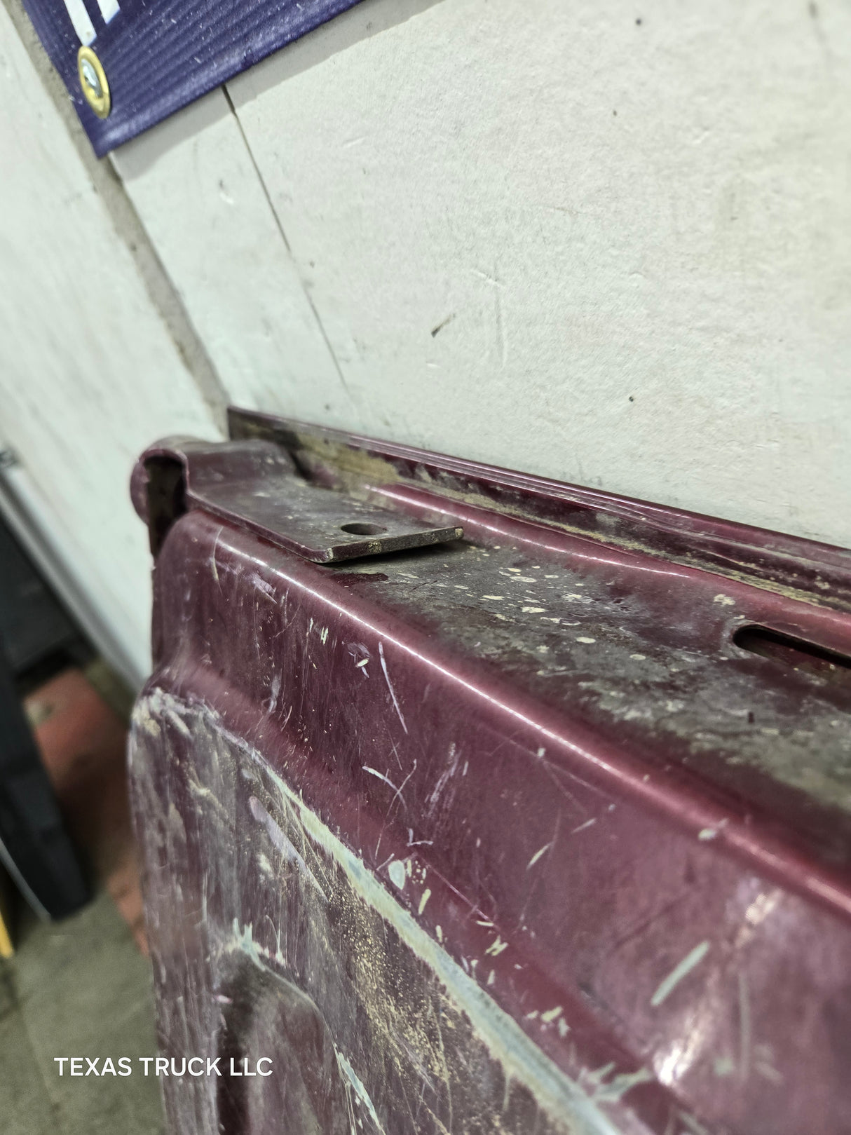 2007-2013 Chevrolet Silverado / GMC Sierra Tailgate 1500 2500 3500 HD