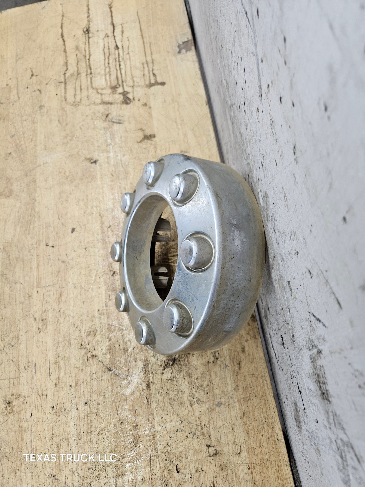 2008-2016 Ford Super Duty F250 F350 Front Hub Cap Chrome Center Cap 4x4 SINGLE REAR WHEEL 8 LUG