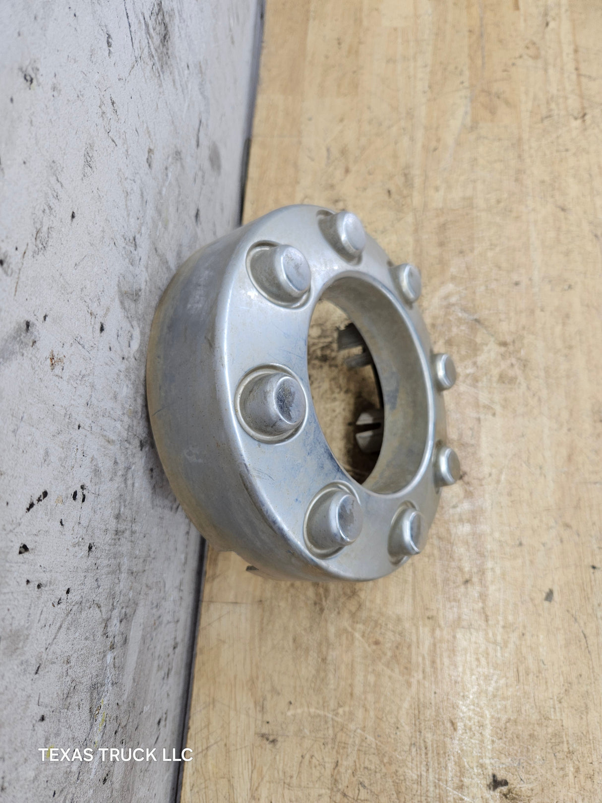 2008-2016 Ford Super Duty F250 F350 Front Hub Cap Chrome Center Cap 4x4 SINGLE REAR WHEEL 8 LUG