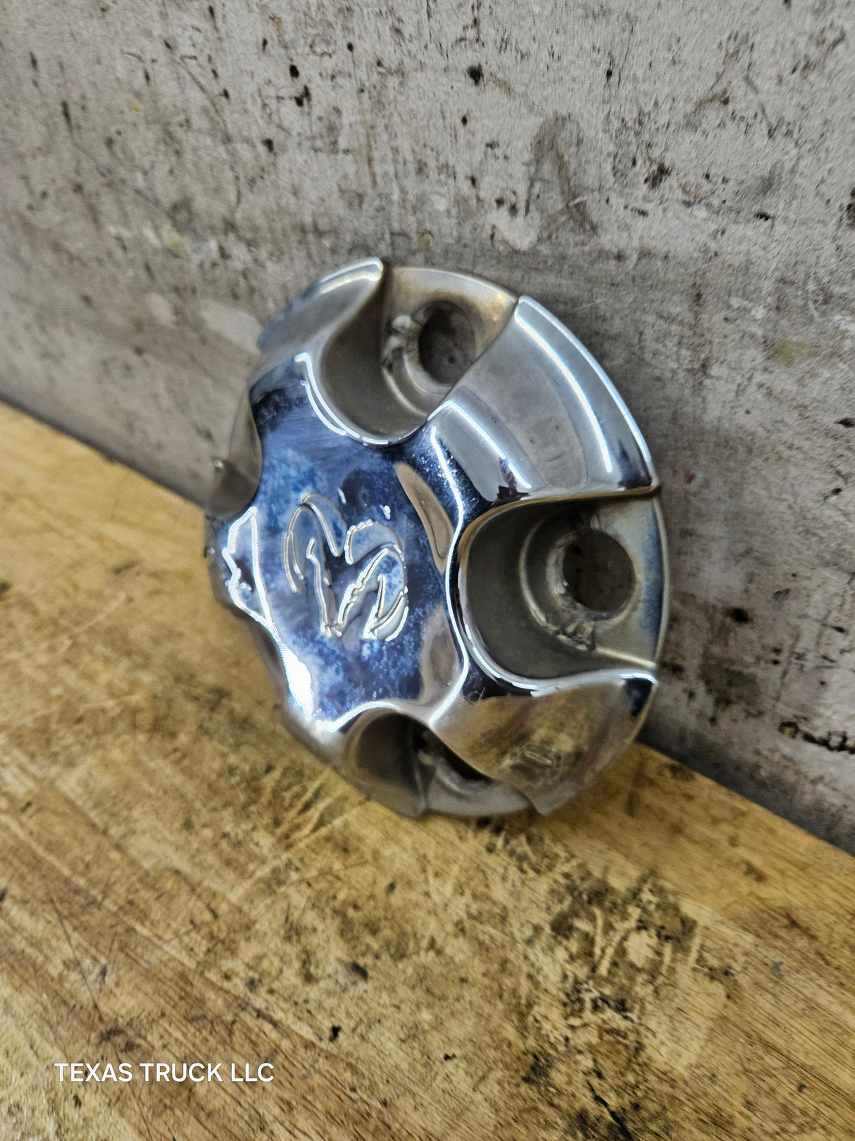 2002-2008 Dodge Ram 1500 OEM Wheel Center Hub Cap Lug Cover 52106536AC