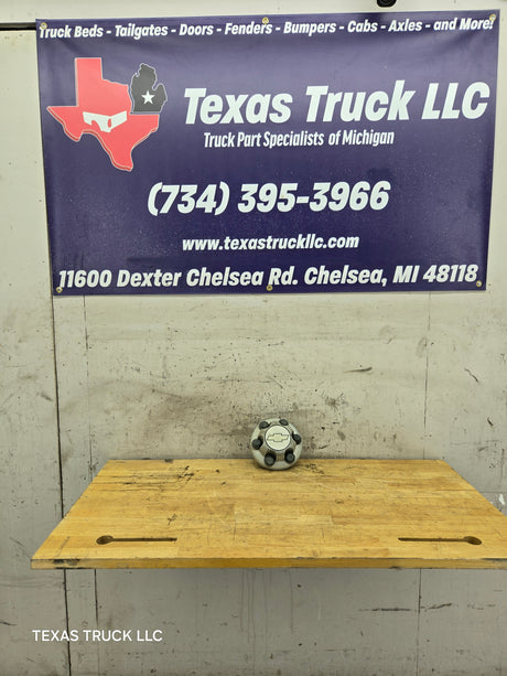 1999-2014 OEM Chevrolet Silverado  Wheel Center Hub Cap Lug Cover 9596661