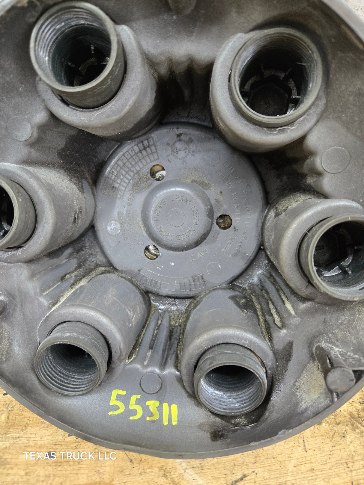 1999-2014 OEM GMC Sierra Denali Savanna Suburban Wheel Center Hub Cap Lug Cover 9596667