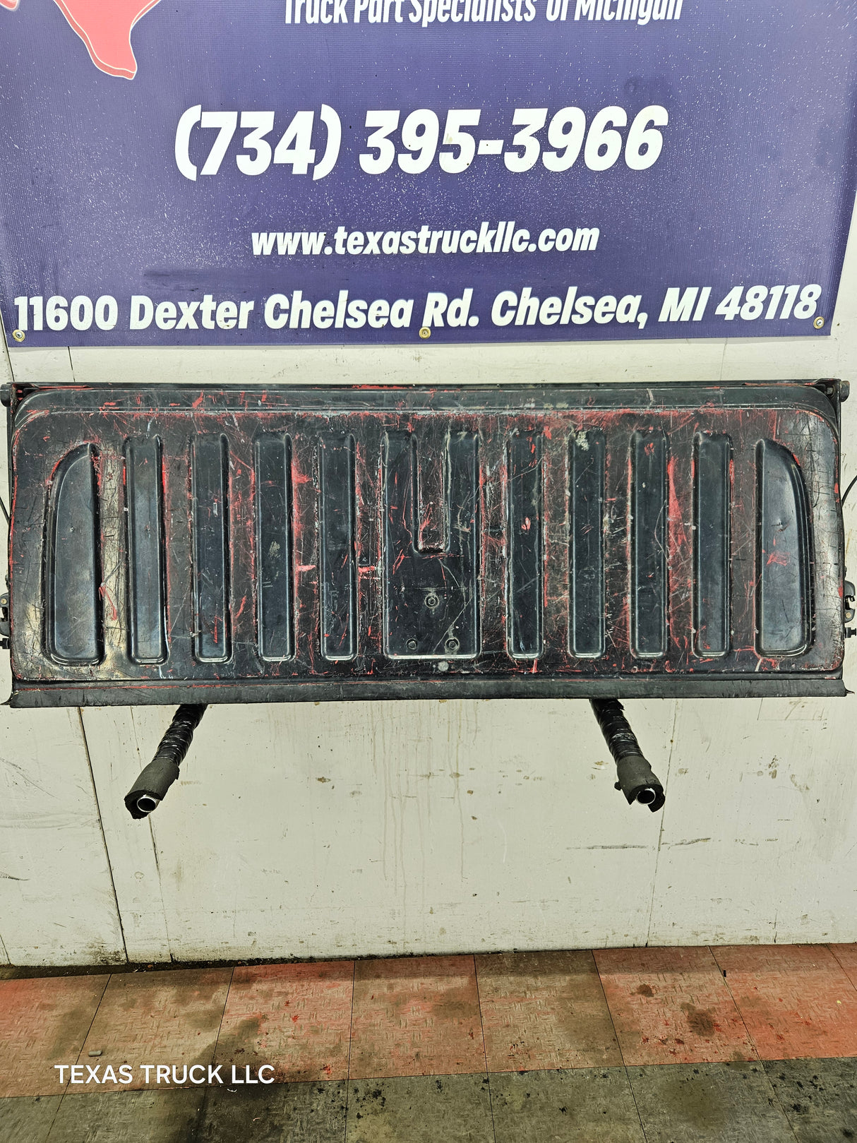 2007-2013 Chevrolet Silverado / GMC Sierra 1500 2500 3500 HD Tailgate