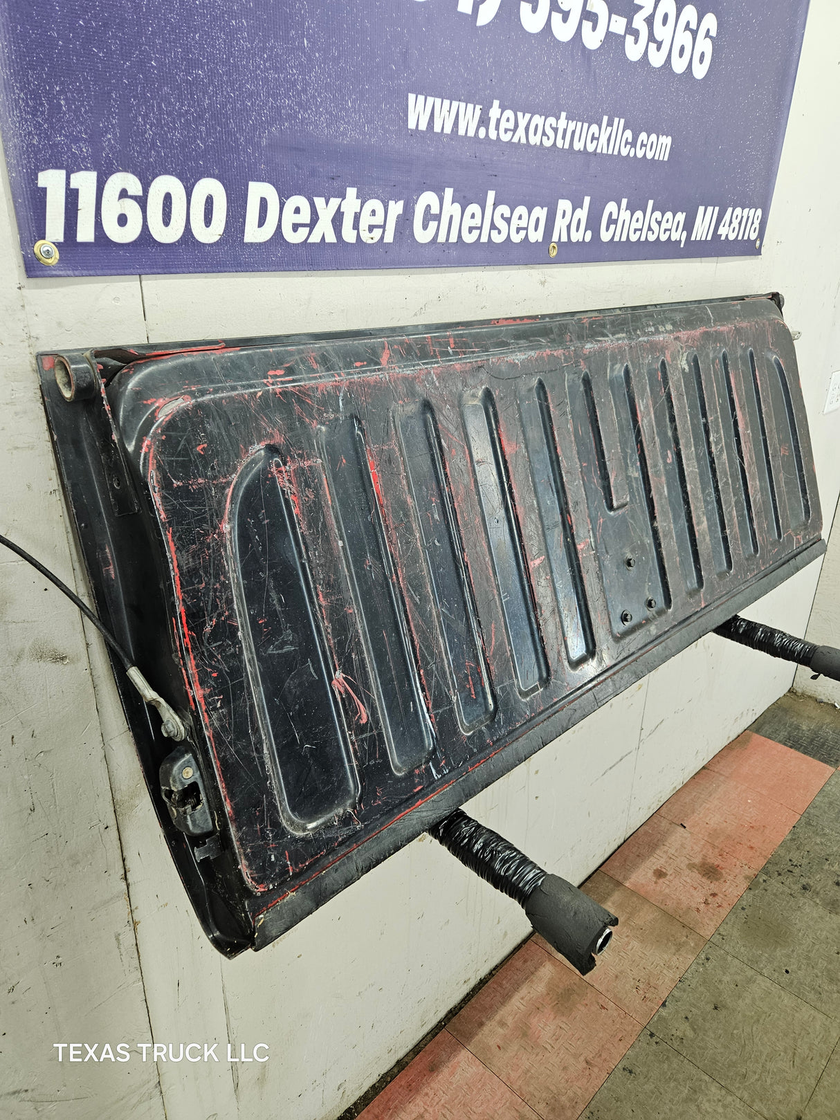 2007-2013 Chevrolet Silverado / GMC Sierra 1500 2500 3500 HD Tailgate