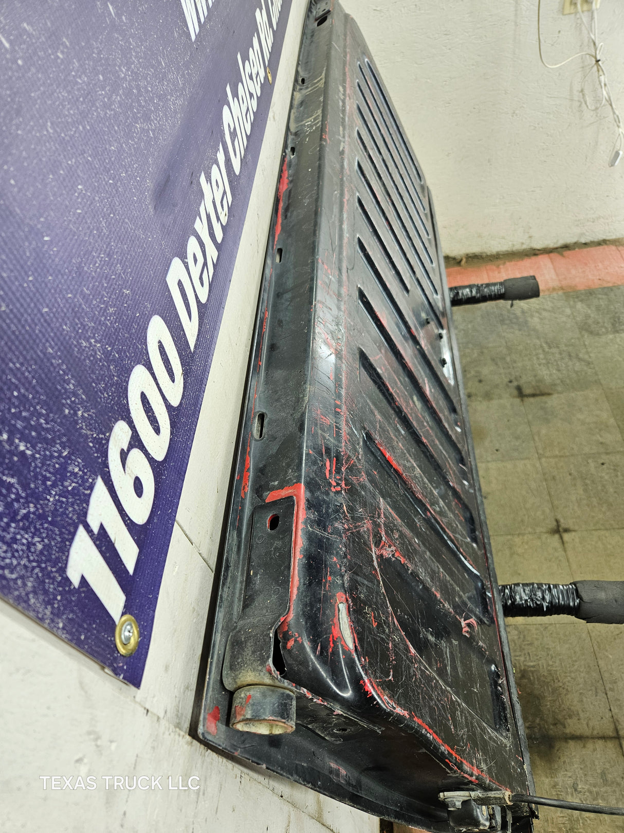 2007-2013 Chevrolet Silverado / GMC Sierra 1500 2500 3500 HD Tailgate