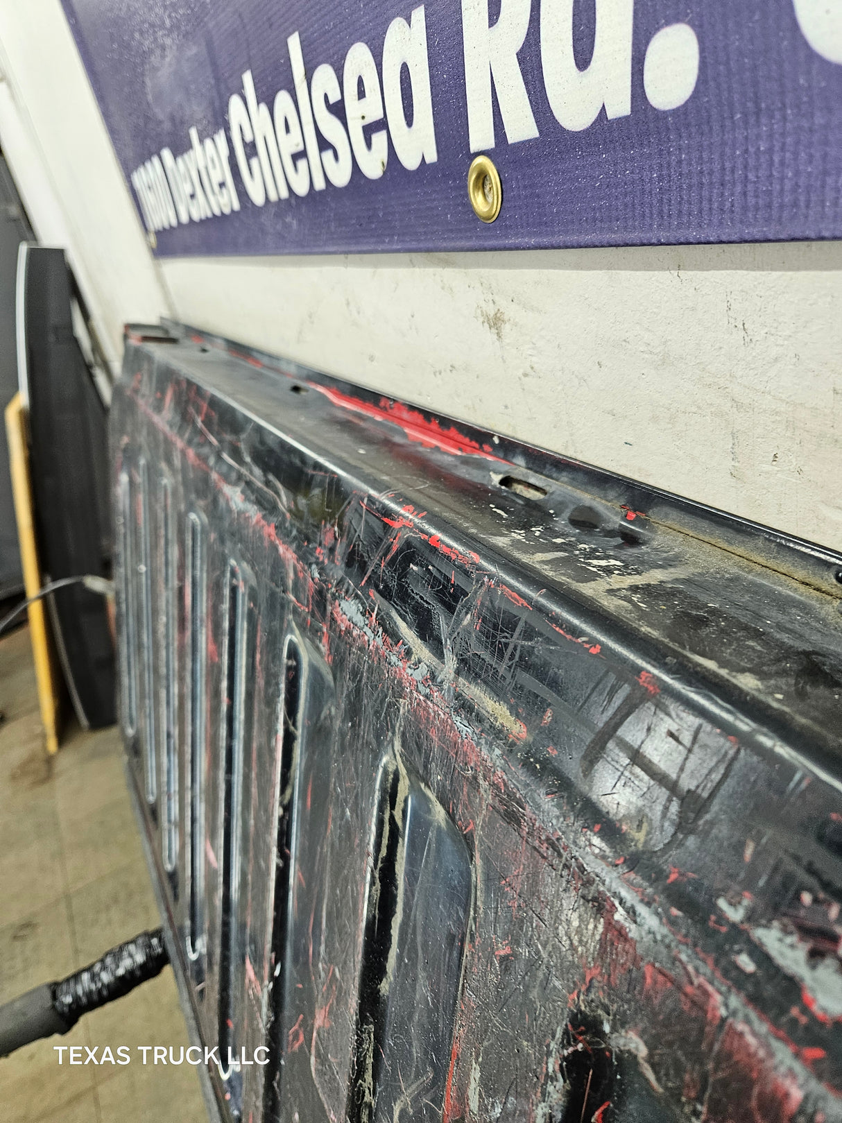 2007-2013 Chevrolet Silverado / GMC Sierra 1500 2500 3500 HD Tailgate