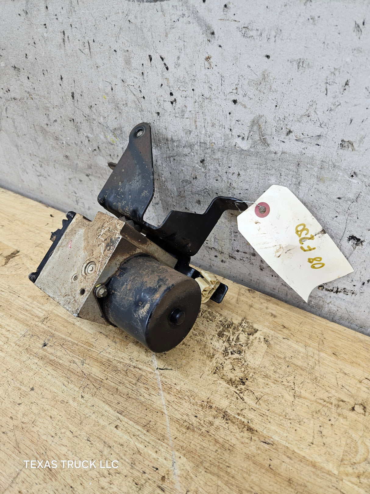 2008-2010 Ford Super Duty F250 F350 ABS Pump Module Control Assembly AC34-2C346-AA