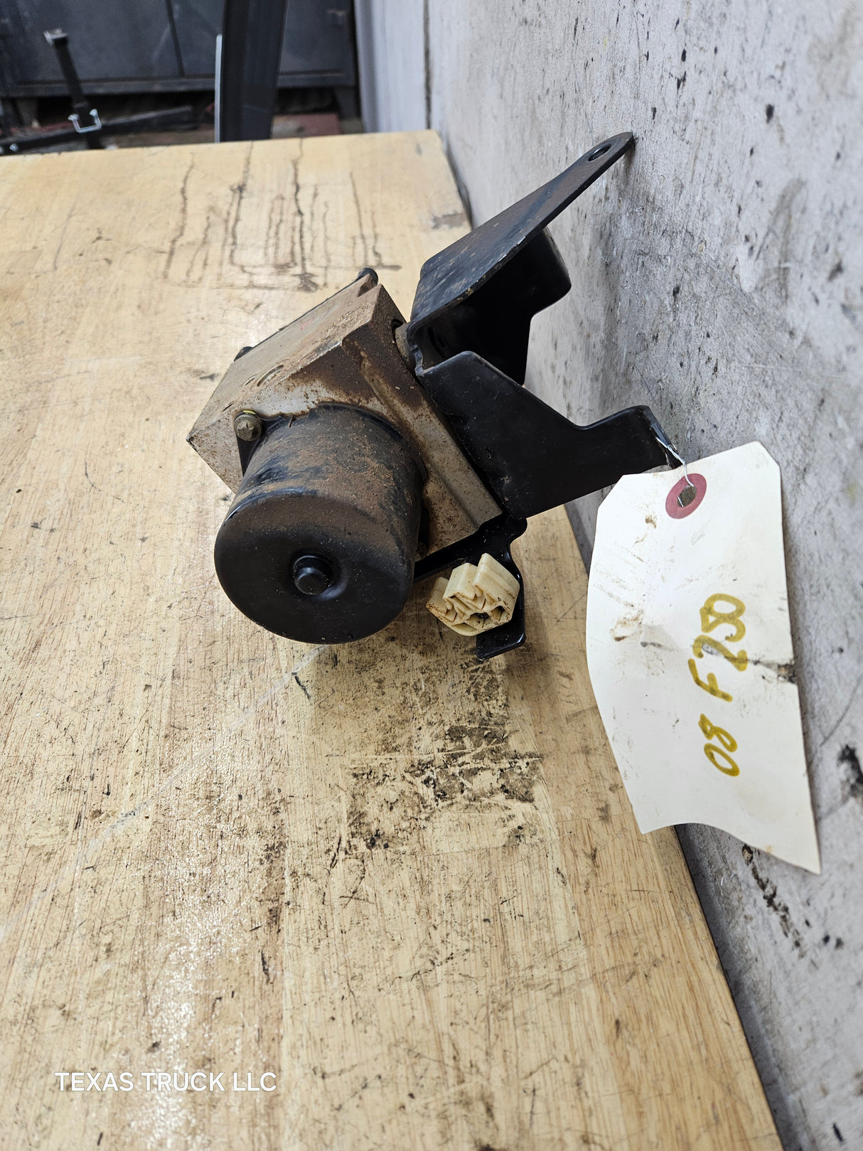 2008-2010 Ford Super Duty F250 F350 ABS Pump Module Control Assembly AC34-2C346-AA