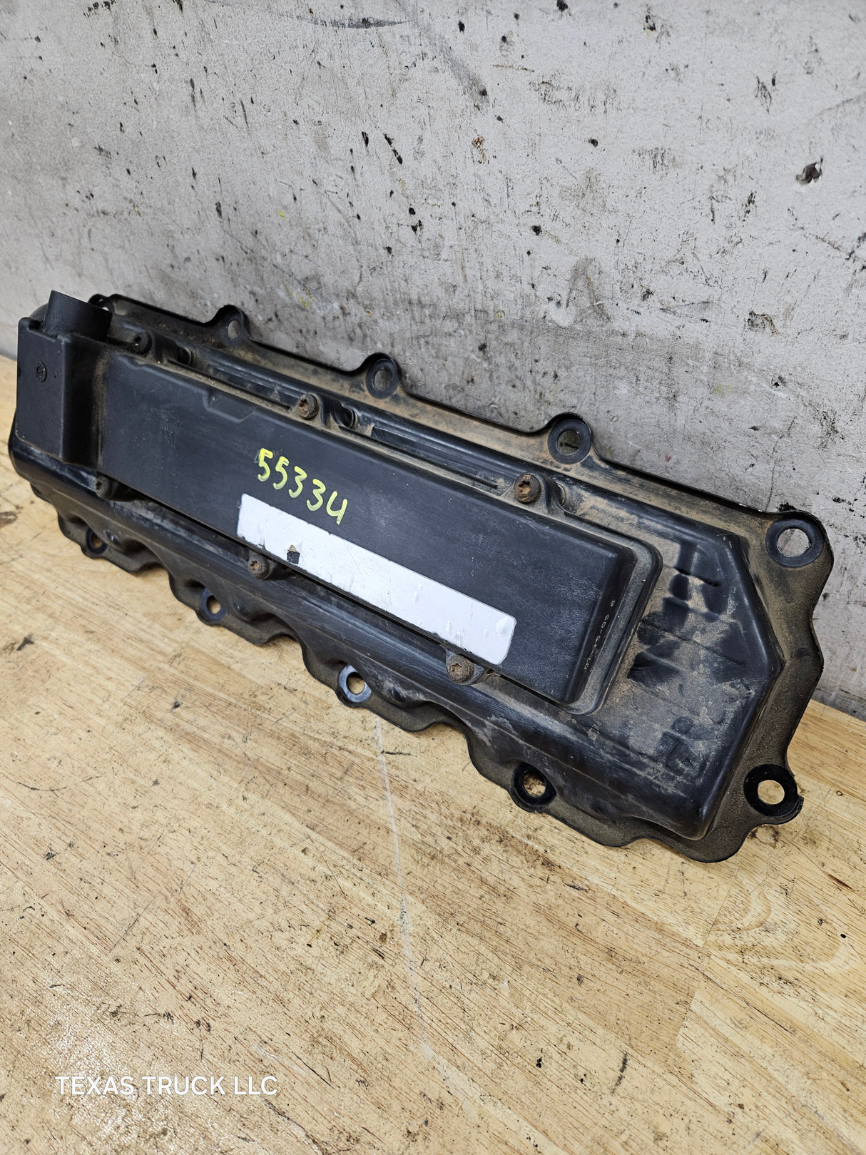2004.5-2007 Ford 6.0 Power Stroke Drivers Valve Cover Super Duty Excursion