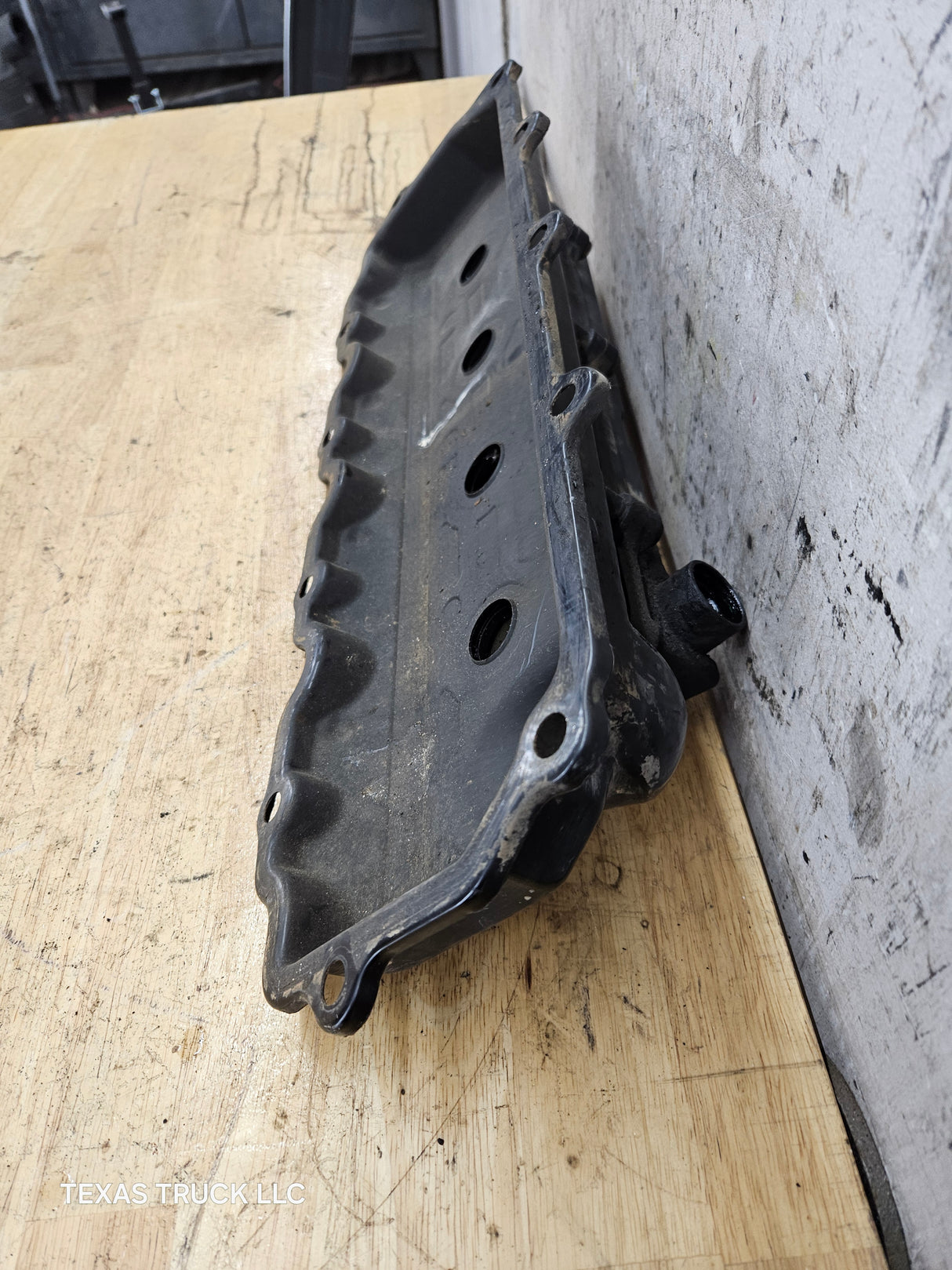 2004.5-2007 Ford 6.0 Power Stroke Drivers Valve Cover Super Duty Excursion