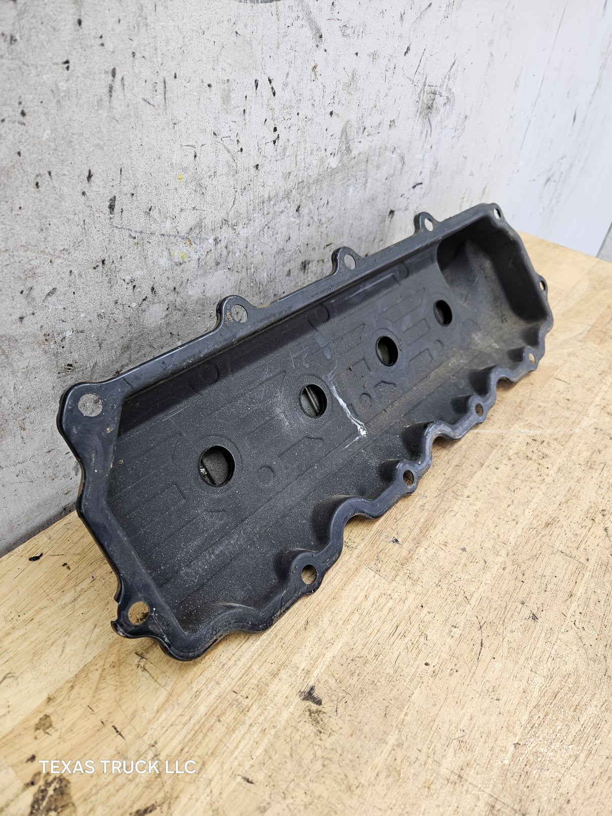 2004.5-2007 Ford 6.0 Power Stroke Drivers Valve Cover Super Duty Excursion