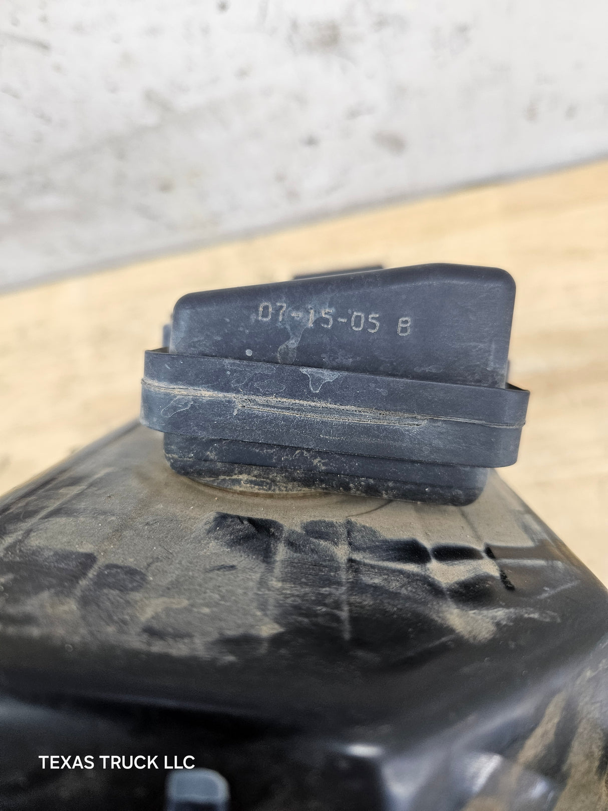 2004.5-2007 Ford 6.0 Power Stroke Drivers Valve Cover Super Duty Excursion