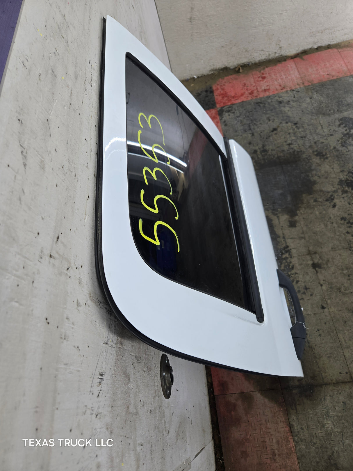 2014-2019 Chevrolet Silverado / GMC Sierra RH Rear Passenger Side Double Cab Door 1500 25000 3500 HD