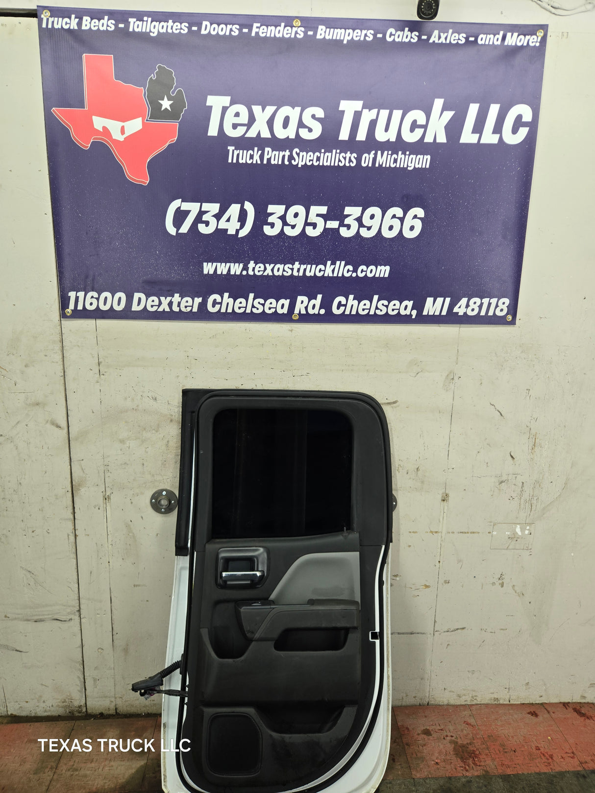 2014-2019 Chevrolet Silverado / GMC Sierra RH Rear Passenger Side Double Cab Door 1500 25000 3500 HD