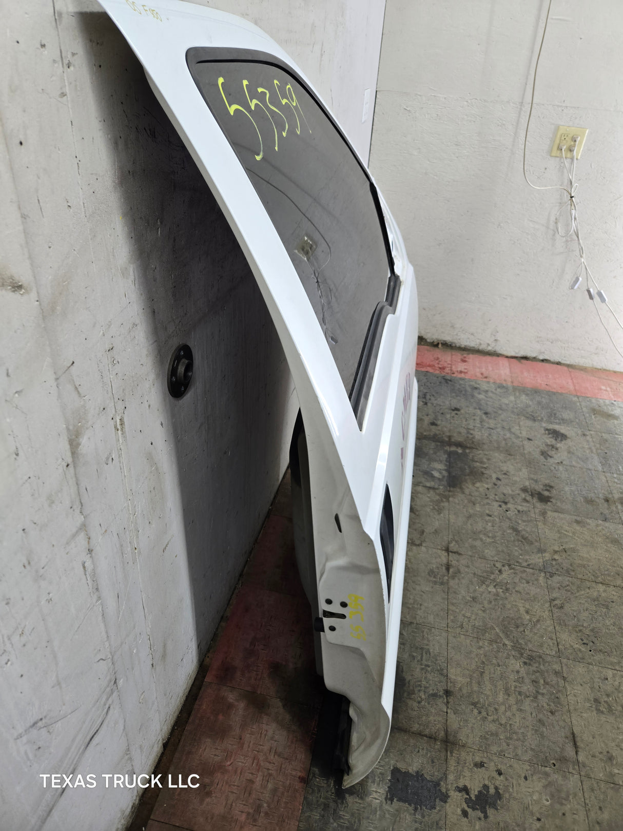 1999-2011 Ford Super Duty Front Passenger Side Door F250 F350 F450 F550