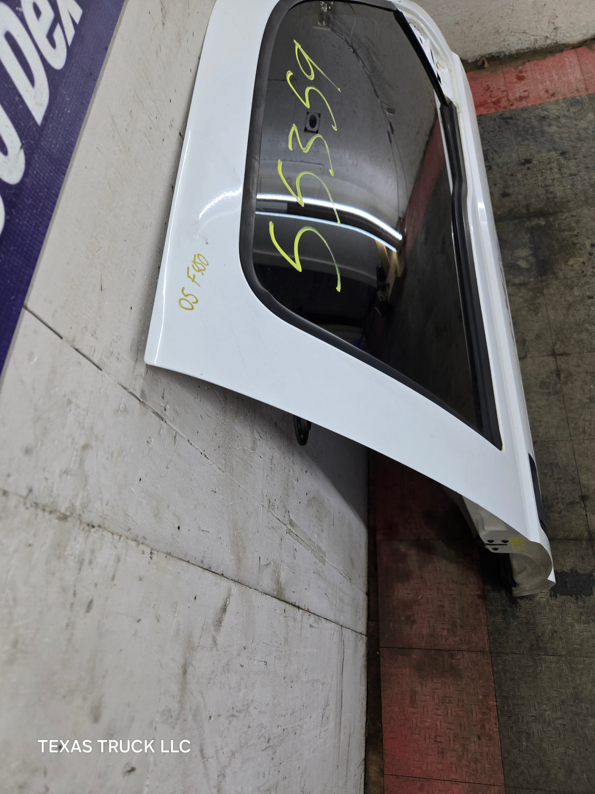 1999-2011 Ford Super Duty Front Passenger Side Door F250 F350 F450 F550