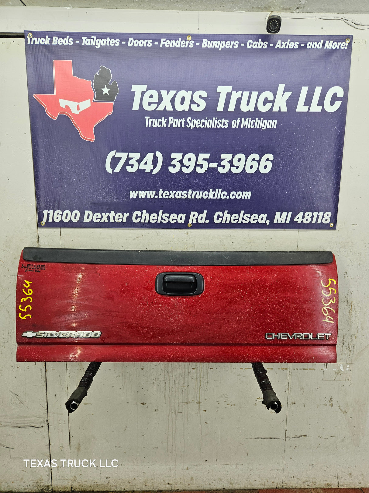 1999-2007 Chevrolet Silverado / GMC Sierra 1500 2500 3500 HD Tailgate
