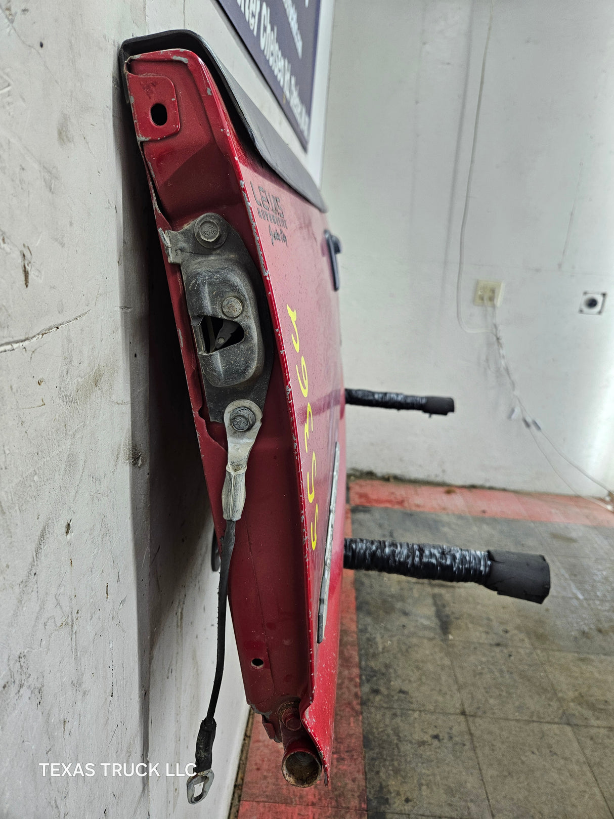 1999-2007 Chevrolet Silverado / GMC Sierra 1500 2500 3500 HD Tailgate