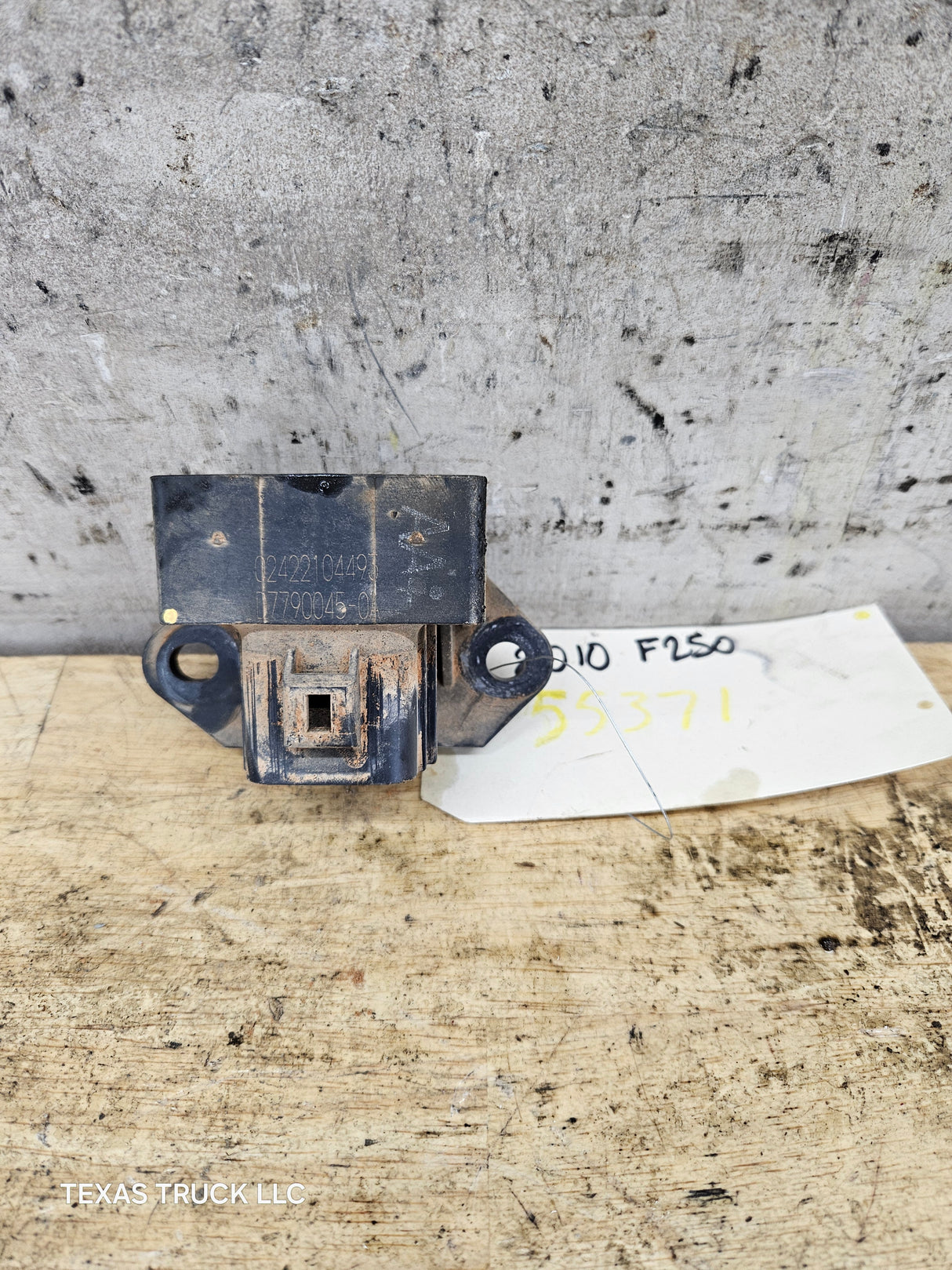 2010 Ford F250 5.4L Fuel Pump Driver Module Control Unit D7790045-0A