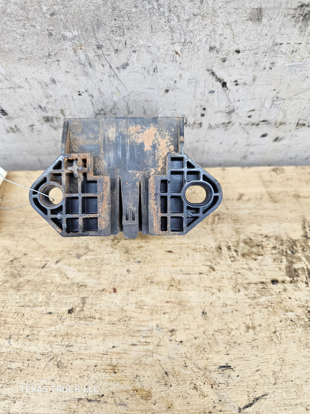 2010 Ford F250 5.4L Fuel Pump Driver Module Control Unit D7790045-0A