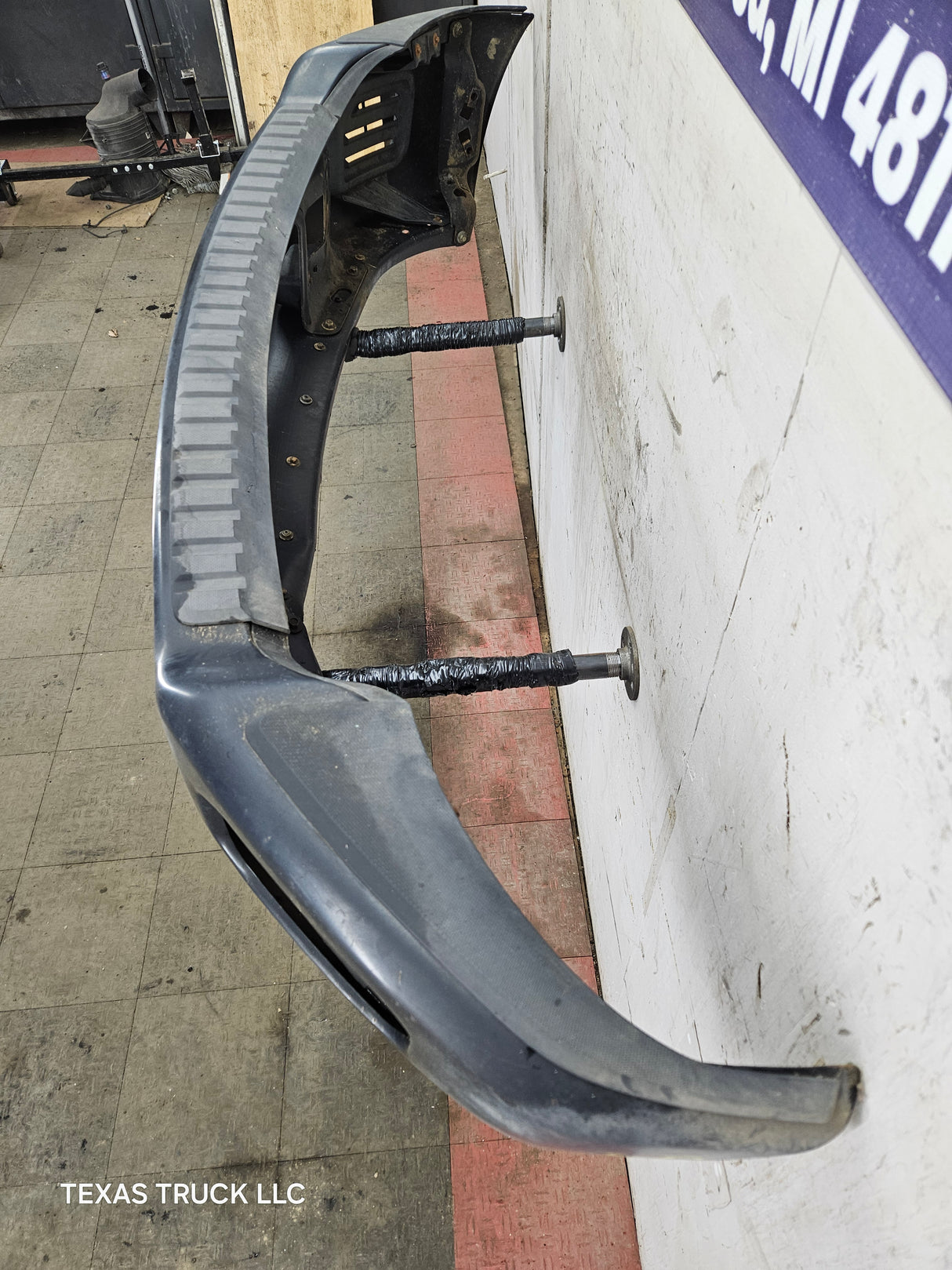 2011-2016 Ford Super F250 F350 Duty Front Bumper