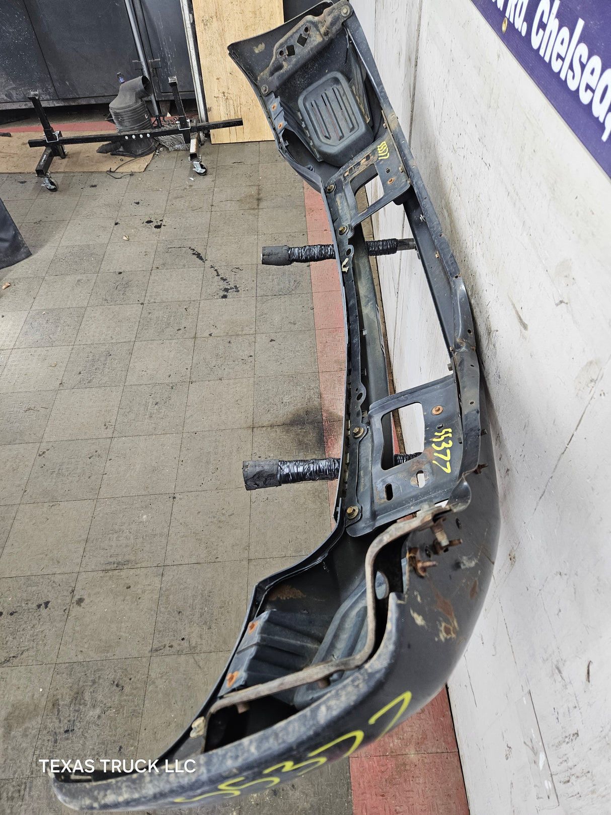 2011-2016 Ford Super F250 F350 Duty Front Bumper